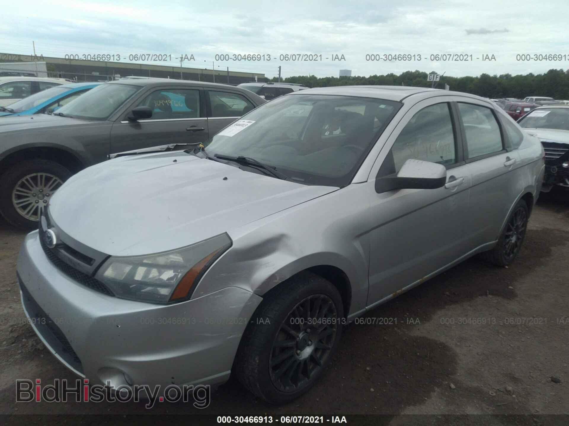 2011 FORD FOCUS - VIN: 1FAHP3GN2BW161537 - Фото 2