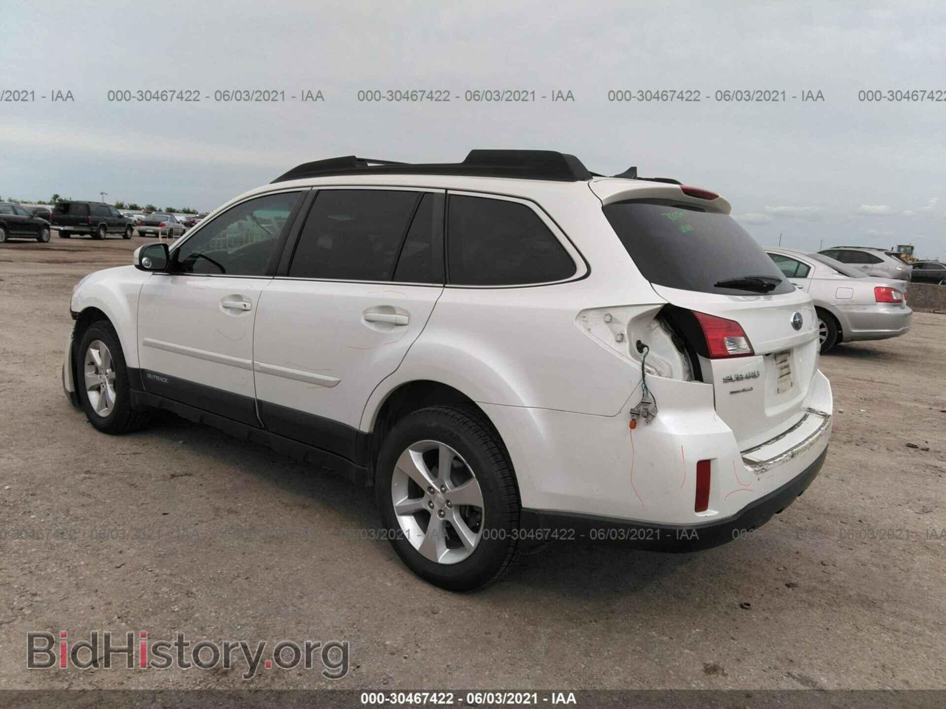 2014 SUBARU OUTBACK - VIN: 4S4BRBLC8E3204210 - Фото 3
