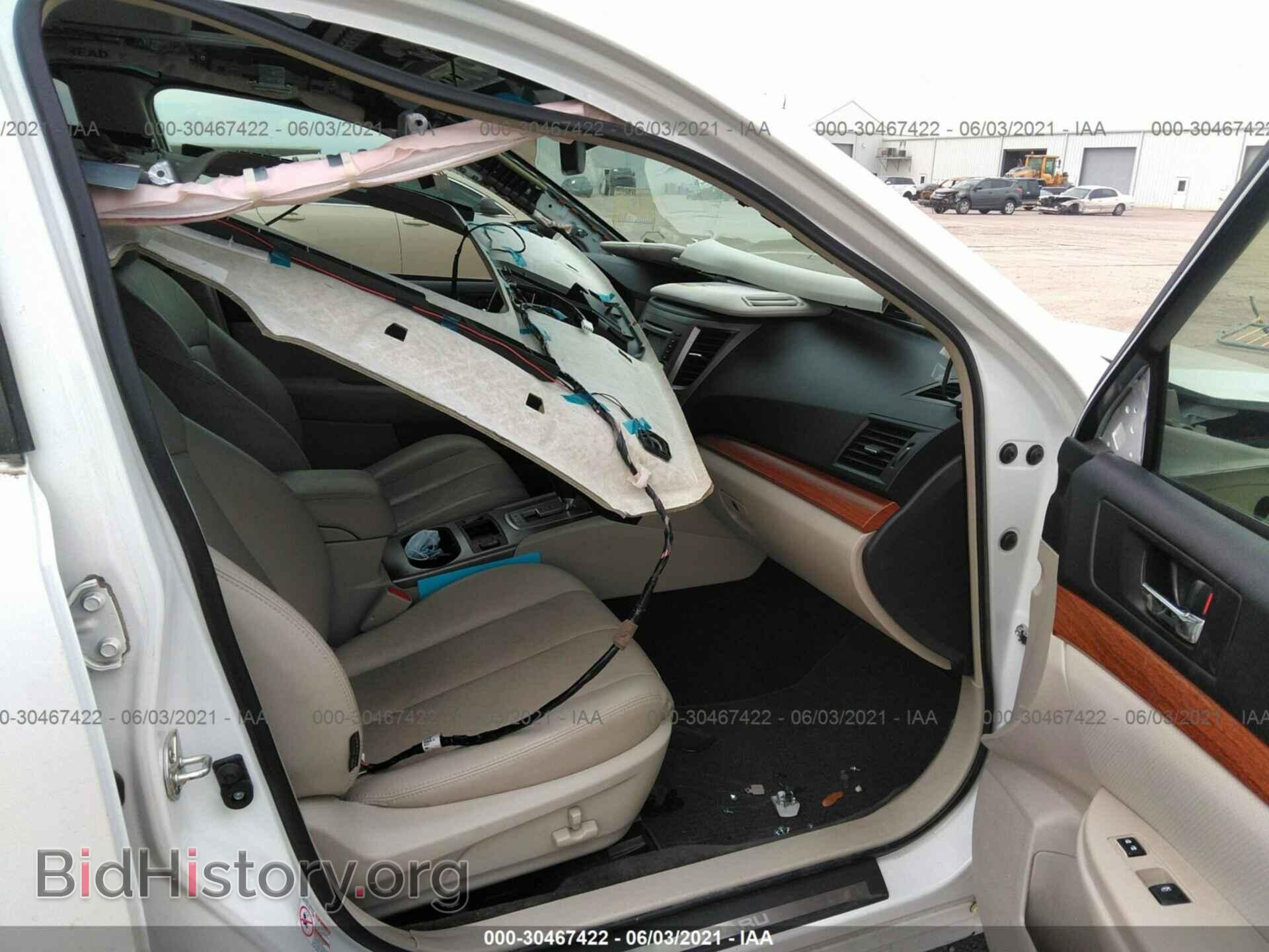 2014 SUBARU OUTBACK - VIN: 4S4BRBLC8E3204210 - Фото 5