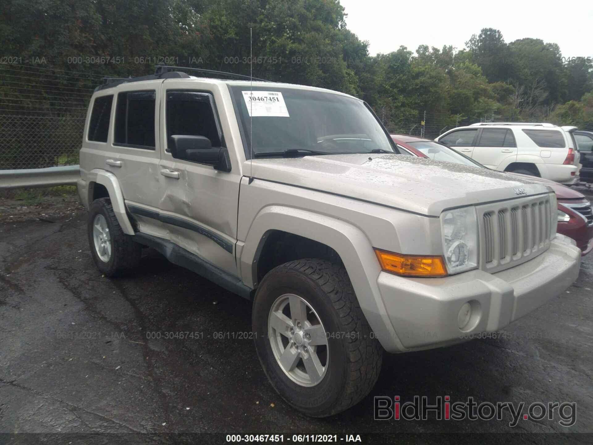 Photo 1J8HG48N88C163472 - JEEP COMMANDER 2008