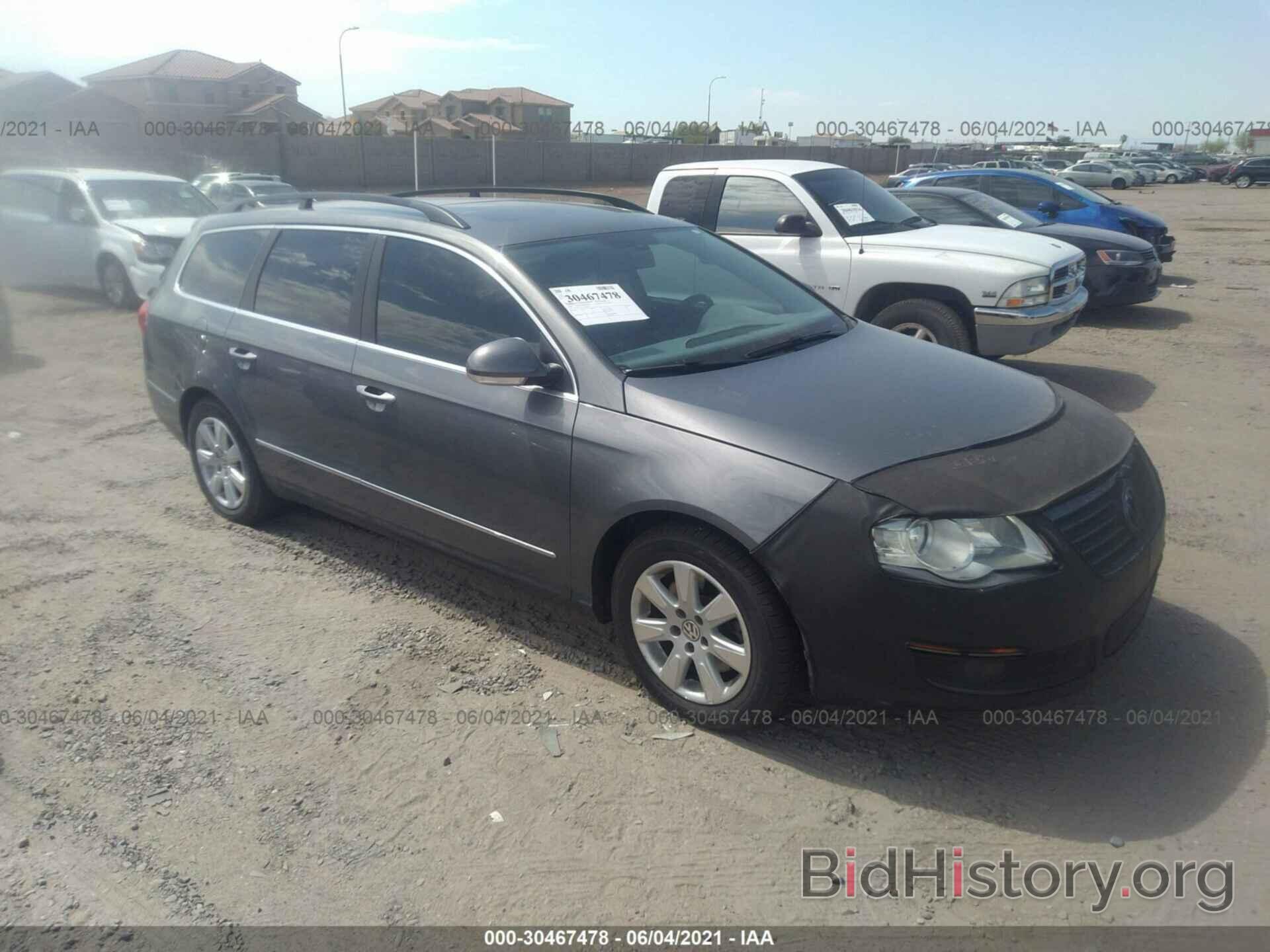 Photo WVWTK73C27E065435 - VOLKSWAGEN PASSAT WAGON 2007