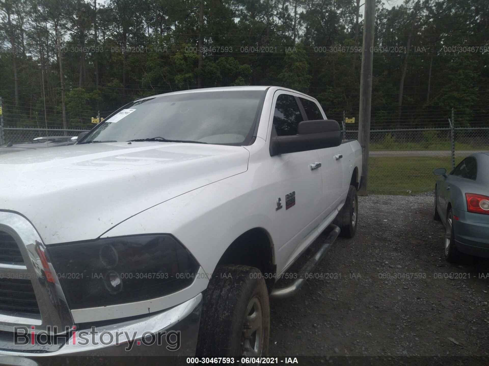 2011 RAM 2500 - VIN: 3D7UT2CL9BG594540 - Фото 2