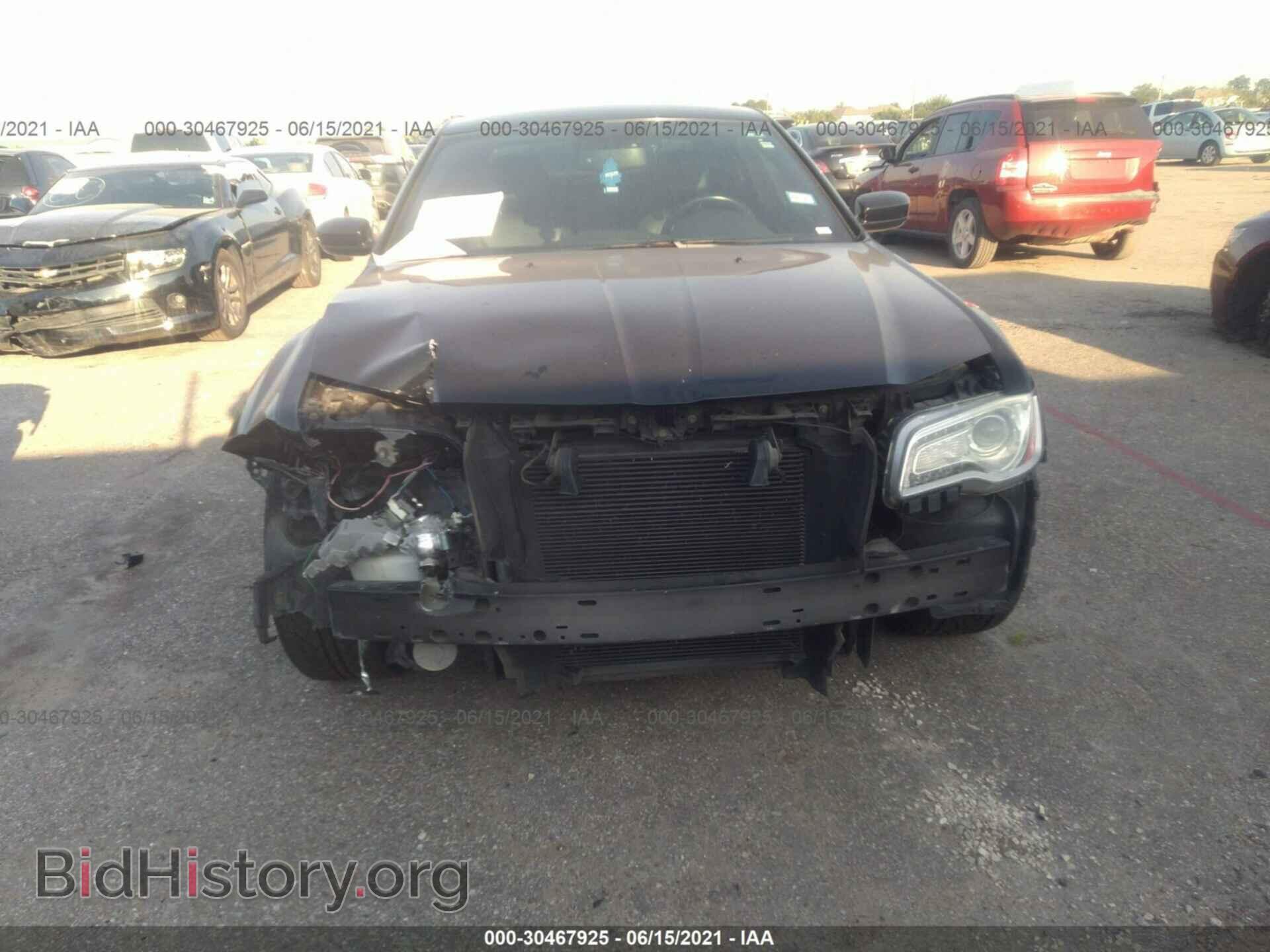 2013 CHRYSLER 300 - VIN: 2C3CCAAG0DH743253 - Фото 6