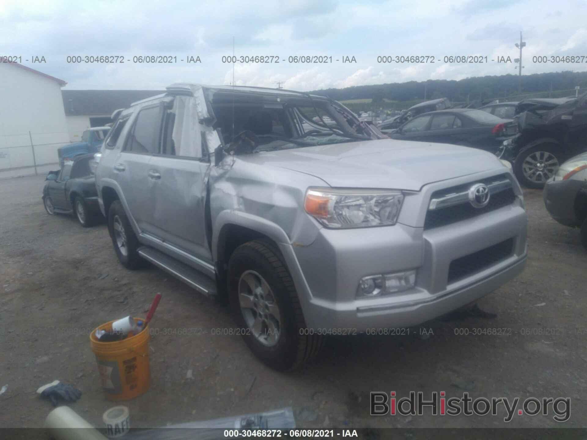 Photo JTEBU5JR9B5059461 - TOYOTA 4RUNNER 2011