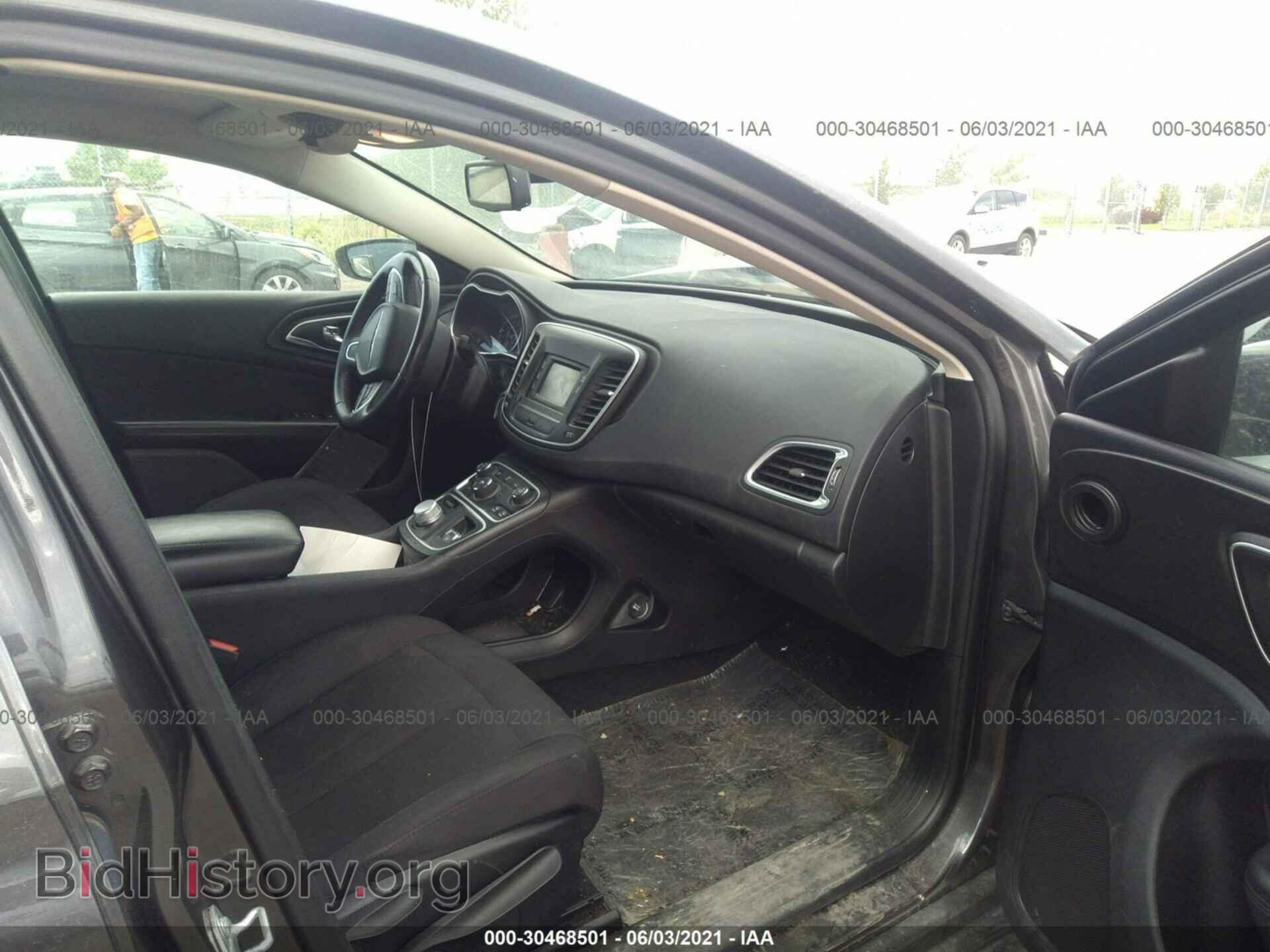 2015 CHRYSLER 200 - VIN: 1C3CCCAB0FN594756 - Фото 5