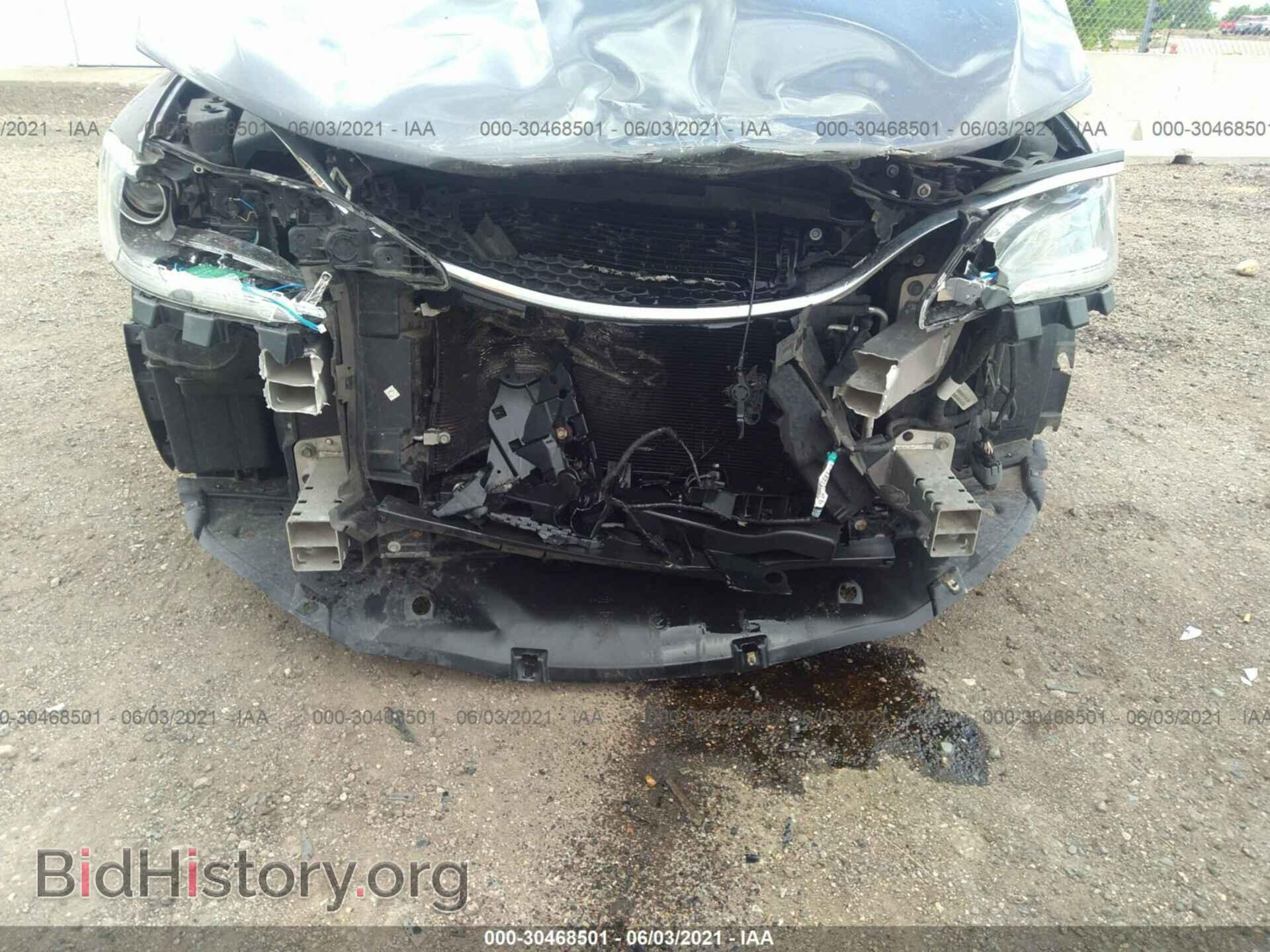 2015 CHRYSLER 200 - VIN: 1C3CCCAB0FN594756 - Фото 6