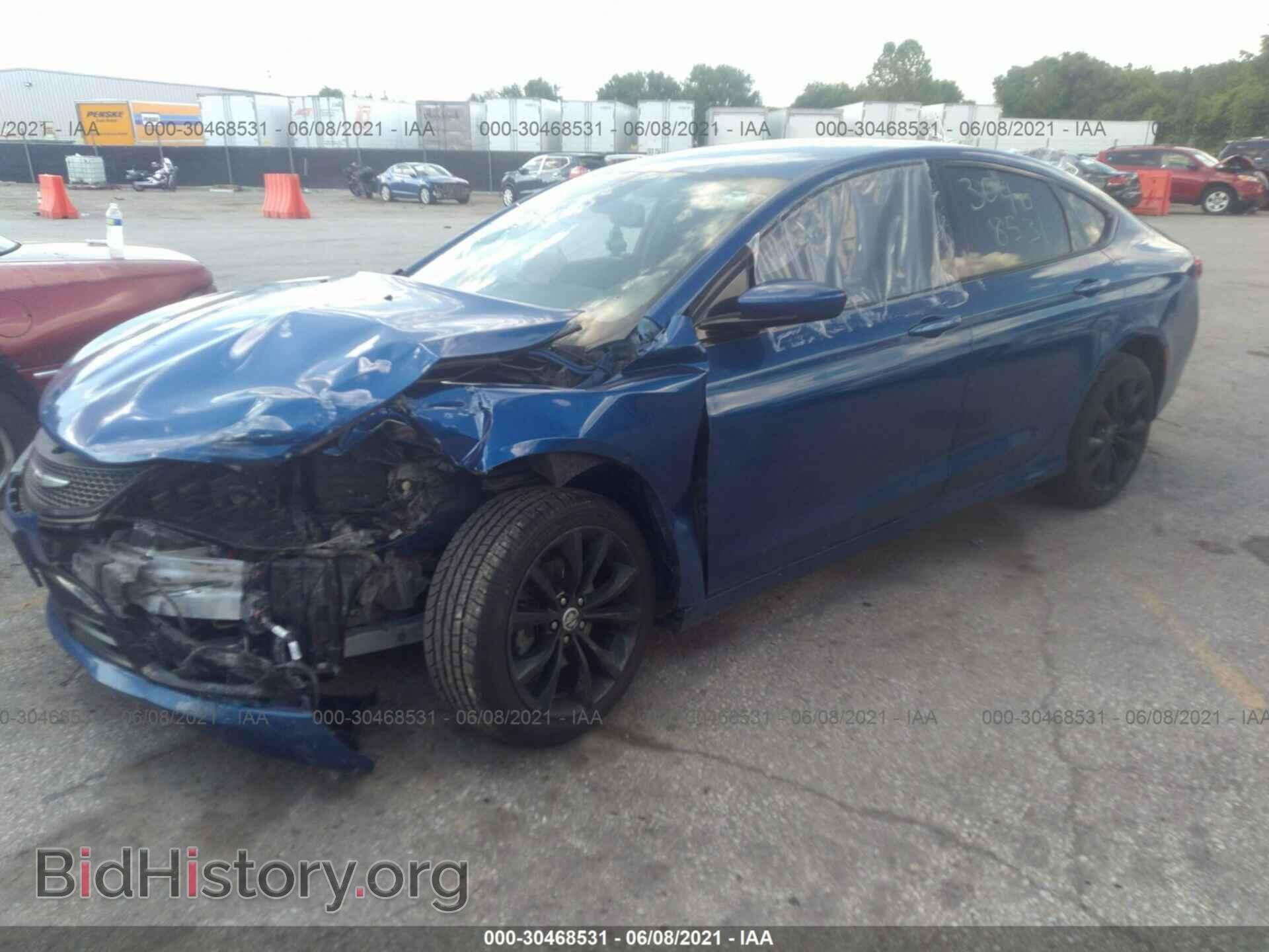 2015 CHRYSLER 200 - VIN: 1C3CCCBB3FN585032 - Фото 2