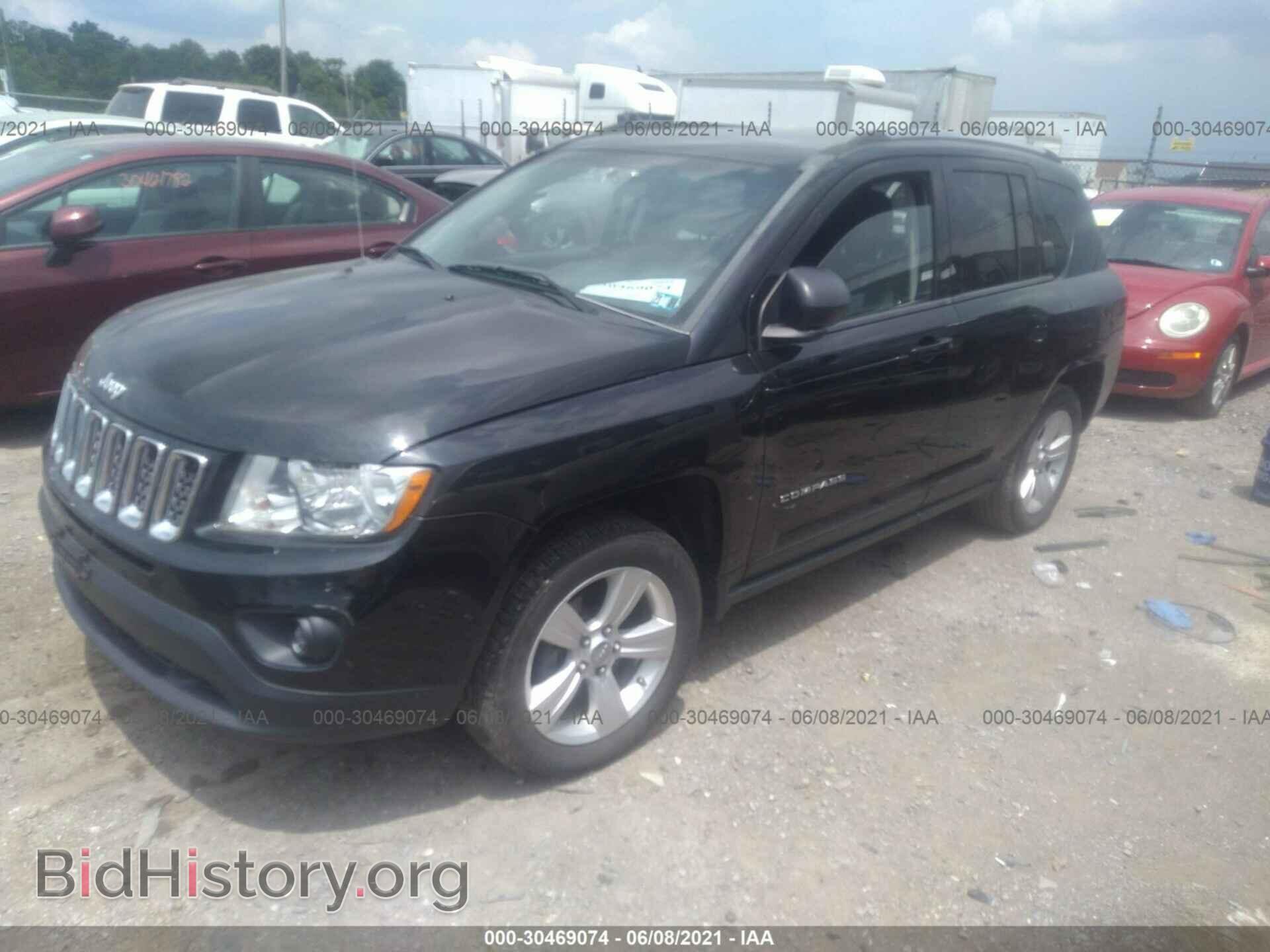 2012 JEEP COMPASS - VIN: 1C4NJDEB1CD577461 - Фото 2
