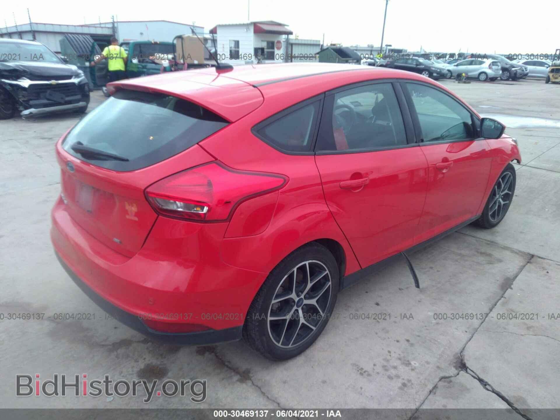 2017 FORD FOCUS - VIN: 1FADP3M2XHL264529 - Фото 4