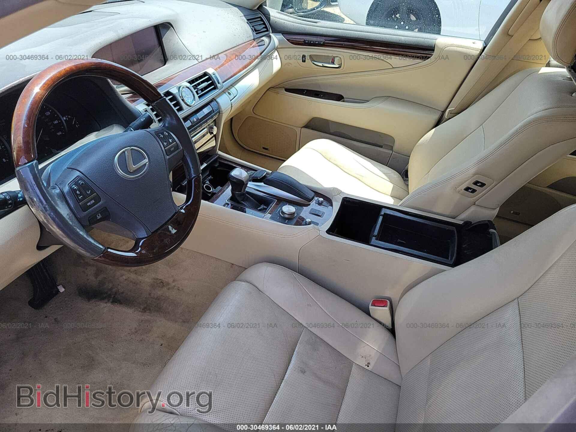 2013 LEXUS LS 460 - VIN: JTHCL5EF2D5018070 - Photo 5