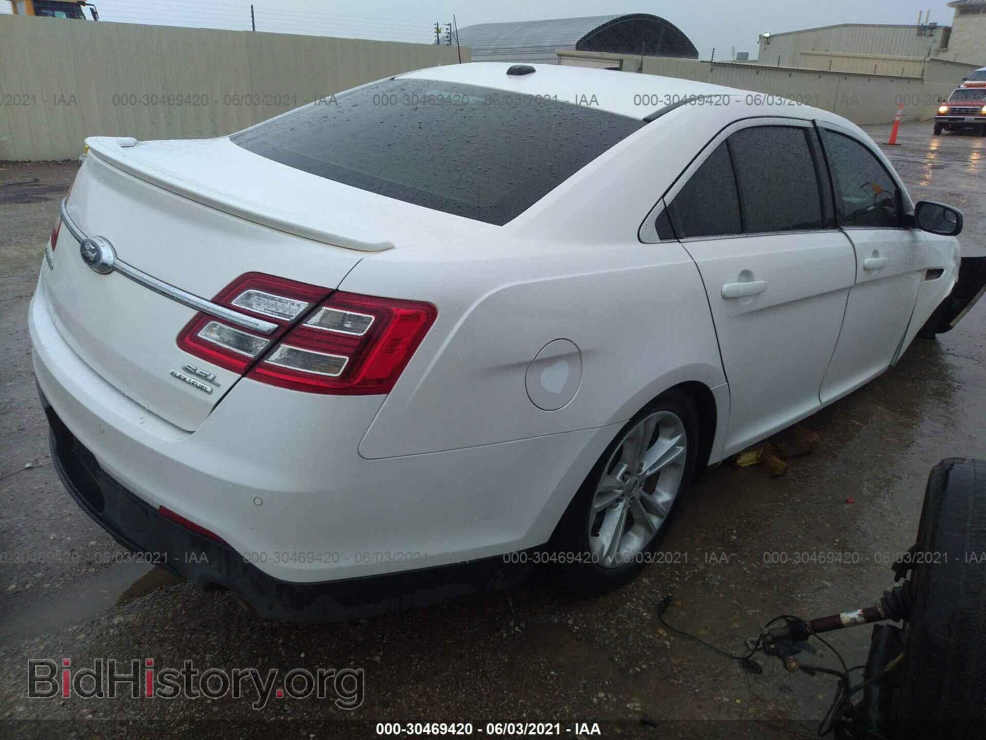 2014 FORD TAURUS - VIN: 1FAHP2E81EG113338 - Фото 4