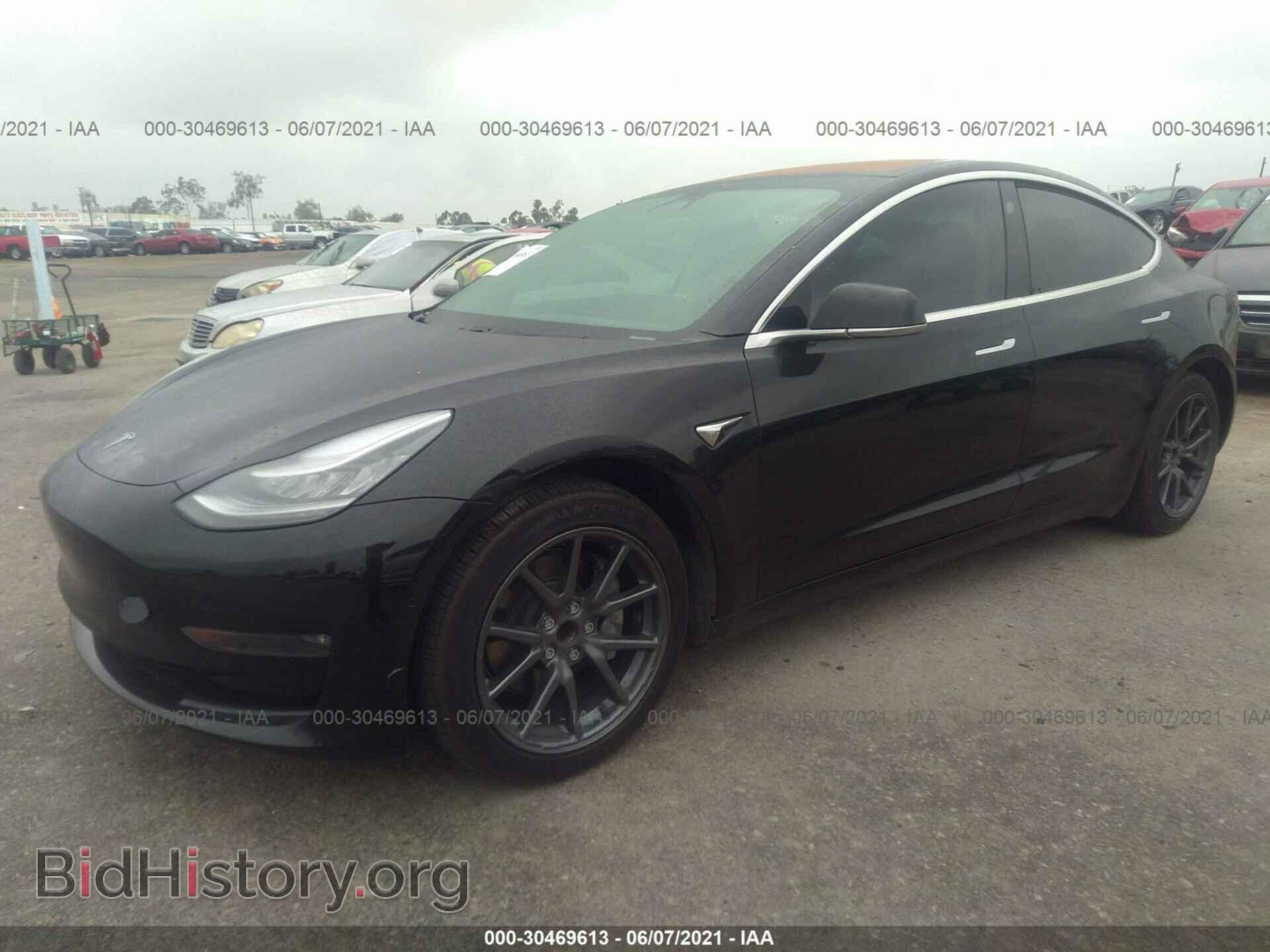 2019 TESLA MODEL 3 - VIN: 5YJ3E1EA0KF305041 - Фото 2