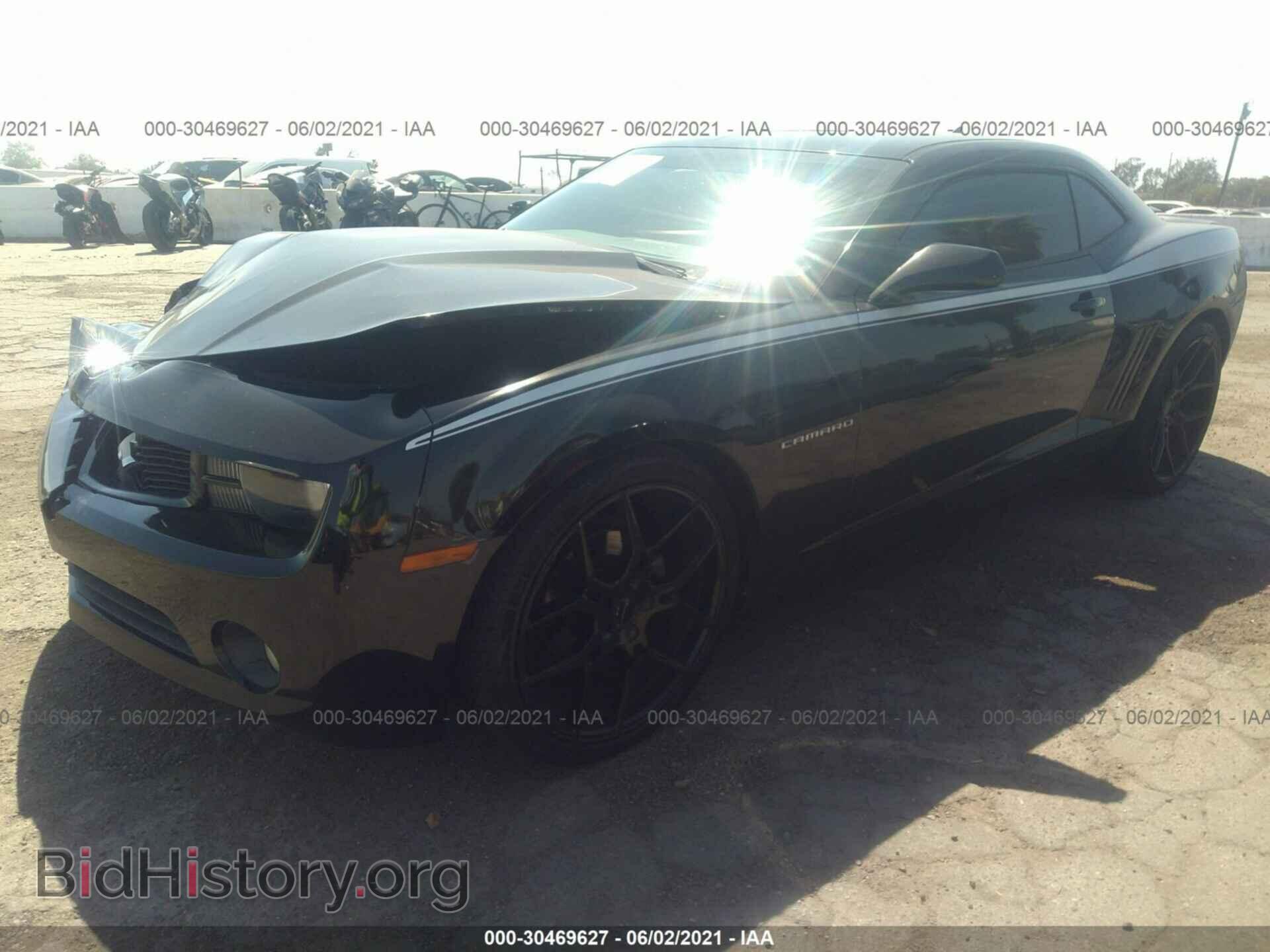 2011 CHEVROLET CAMARO - VIN: 2G1FB1ED8B9176155 - Фото 2