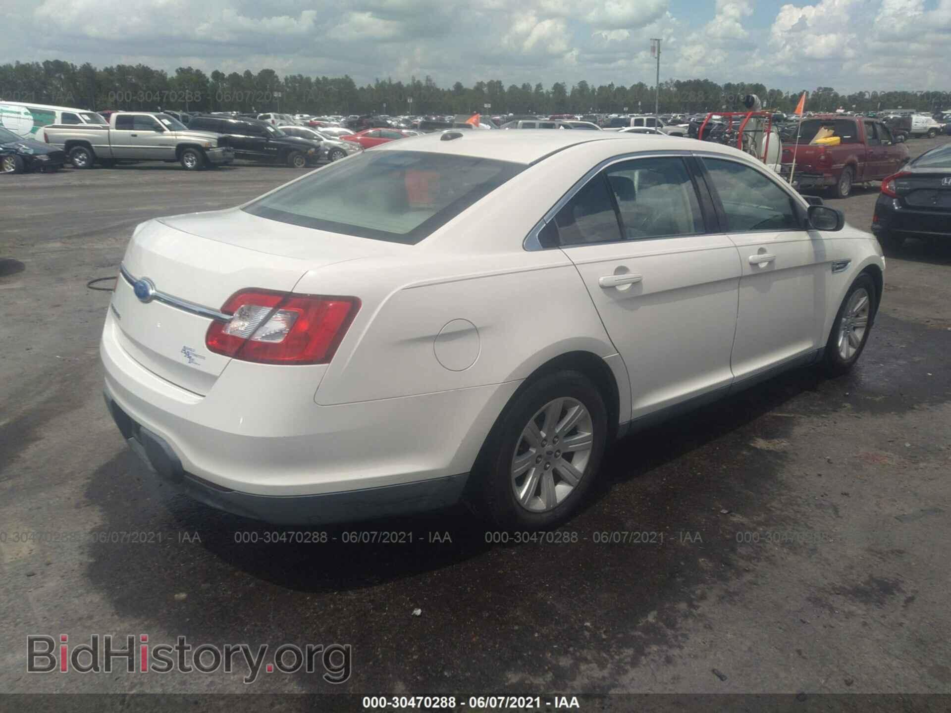 2011 FORD TAURUS - VIN: 1FAHP2DW5BG177782 - Фото 4