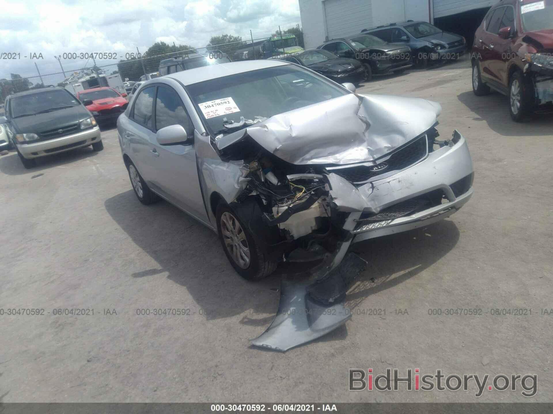 Photo KNAFT4A22C5548160 - KIA FORTE 2012