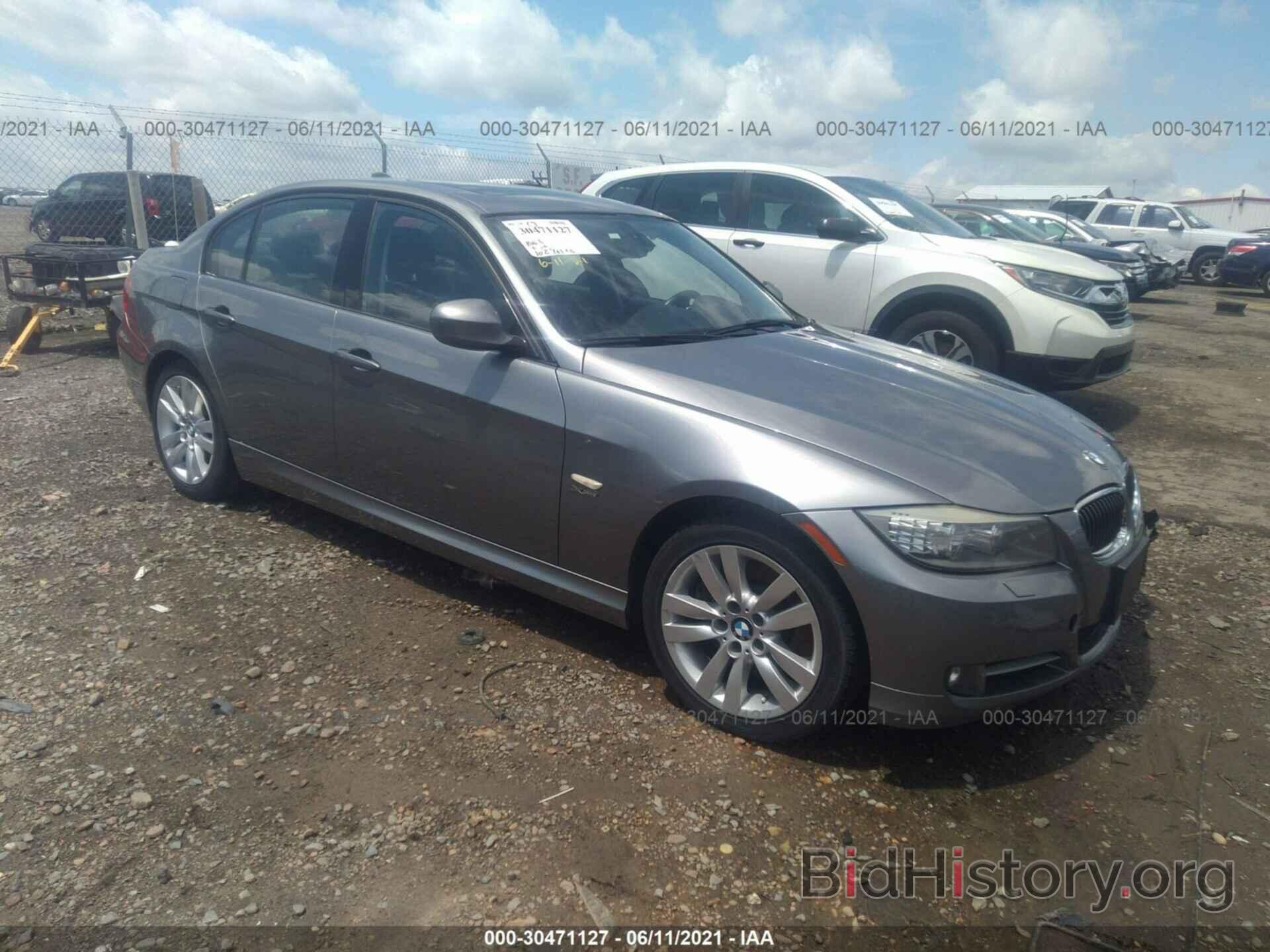 Photo WBAPL5C5XBA742457 - BMW 3 SERIES 2011