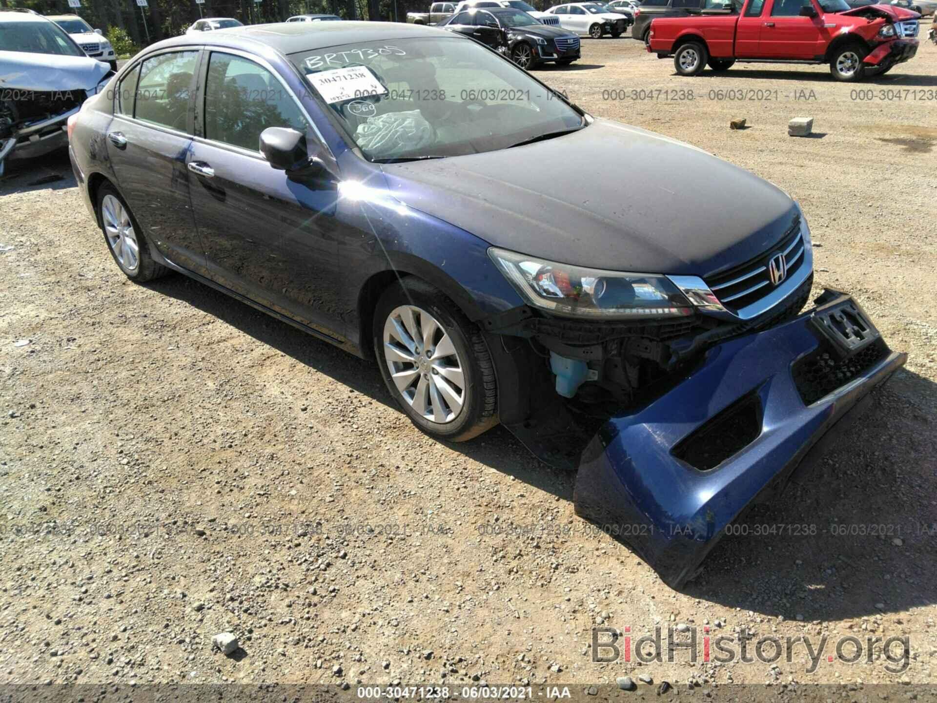 Photo 1HGCR2F89EA255227 - HONDA ACCORD SEDAN 2014