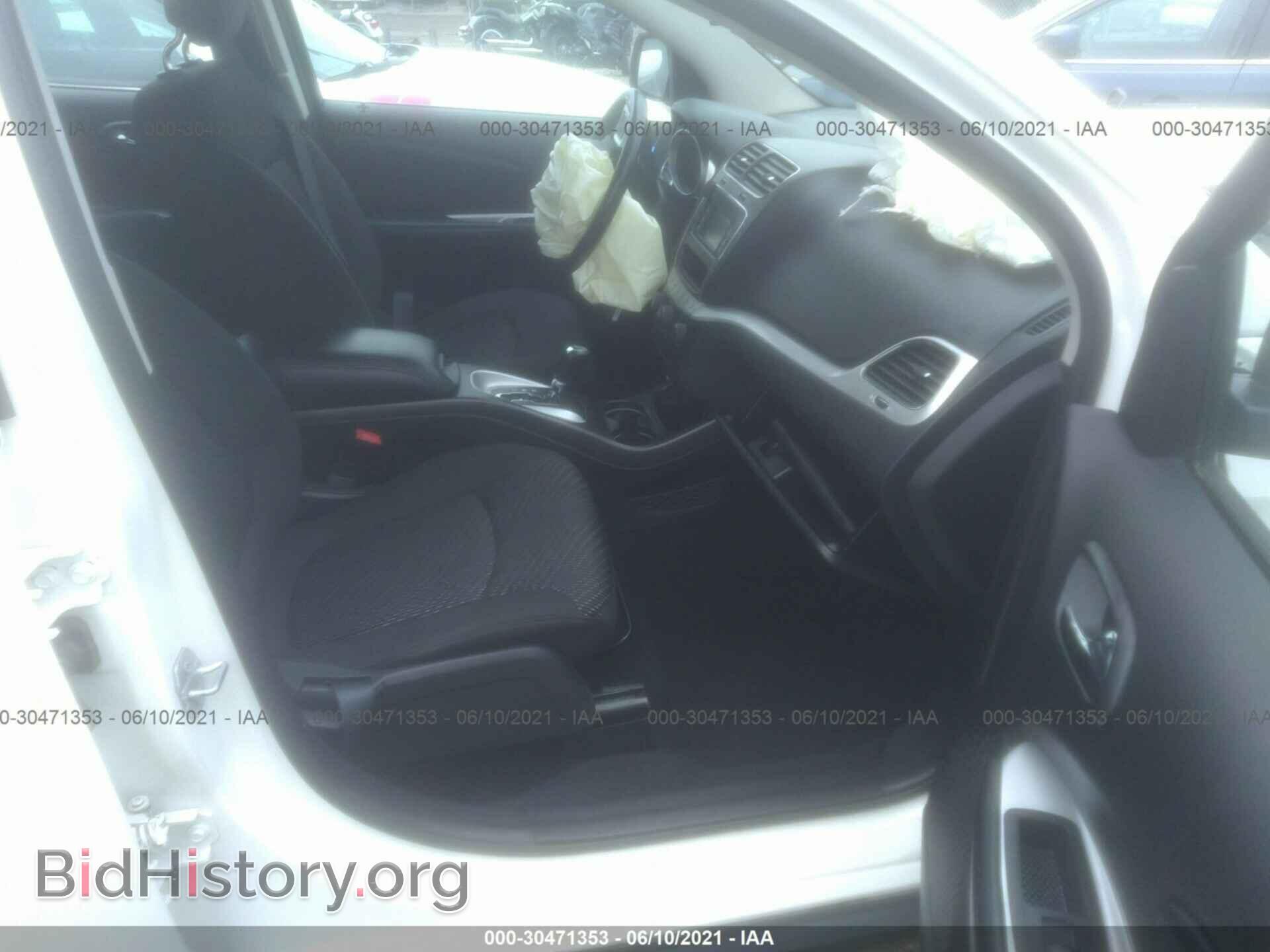 2017 DODGE JOURNEY - VIN: 3C4PDCAB1HT508383 - Фото 5