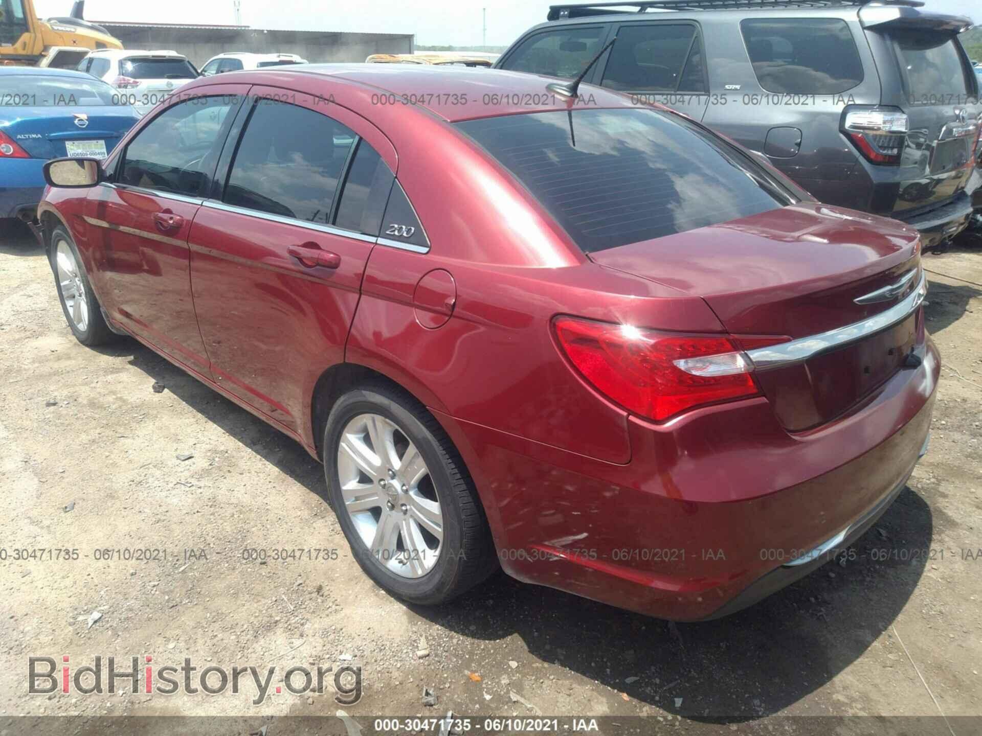 2013 CHRYSLER 200 - VIN: 1C3CCBAB5DN640198 - Фото 3