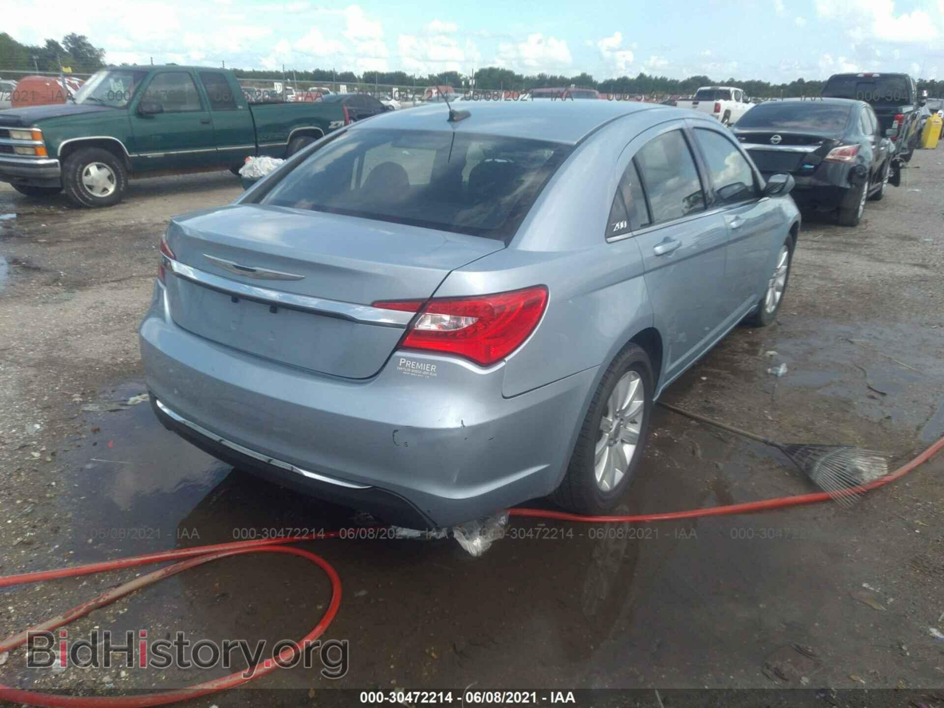 2013 CHRYSLER 200 - VIN: 1C3CCBBB9DN538336 - Фото 4