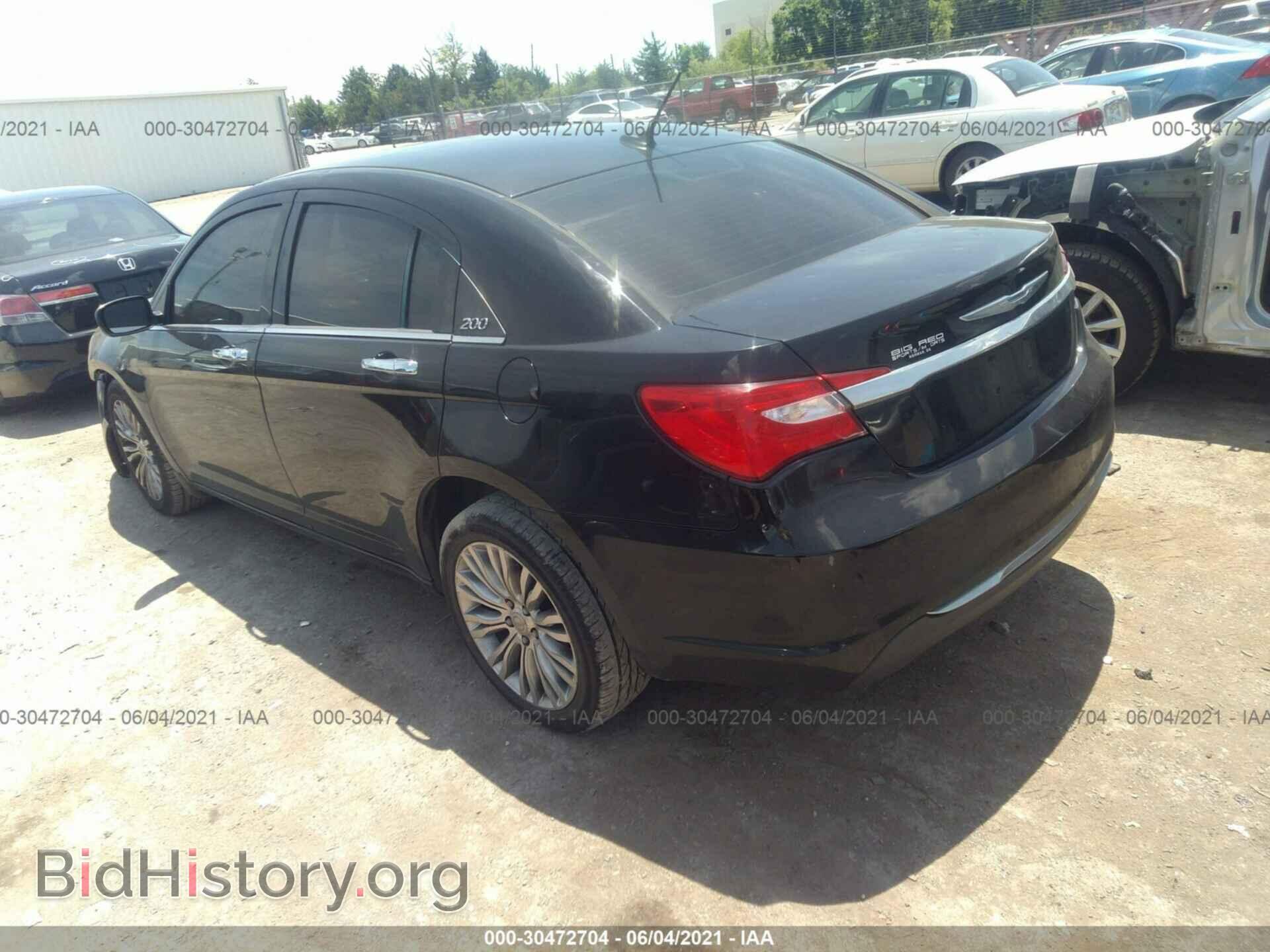 2012 CHRYSLER 200 - VIN: 1C3CCBCB8CN257903 - Photo 3