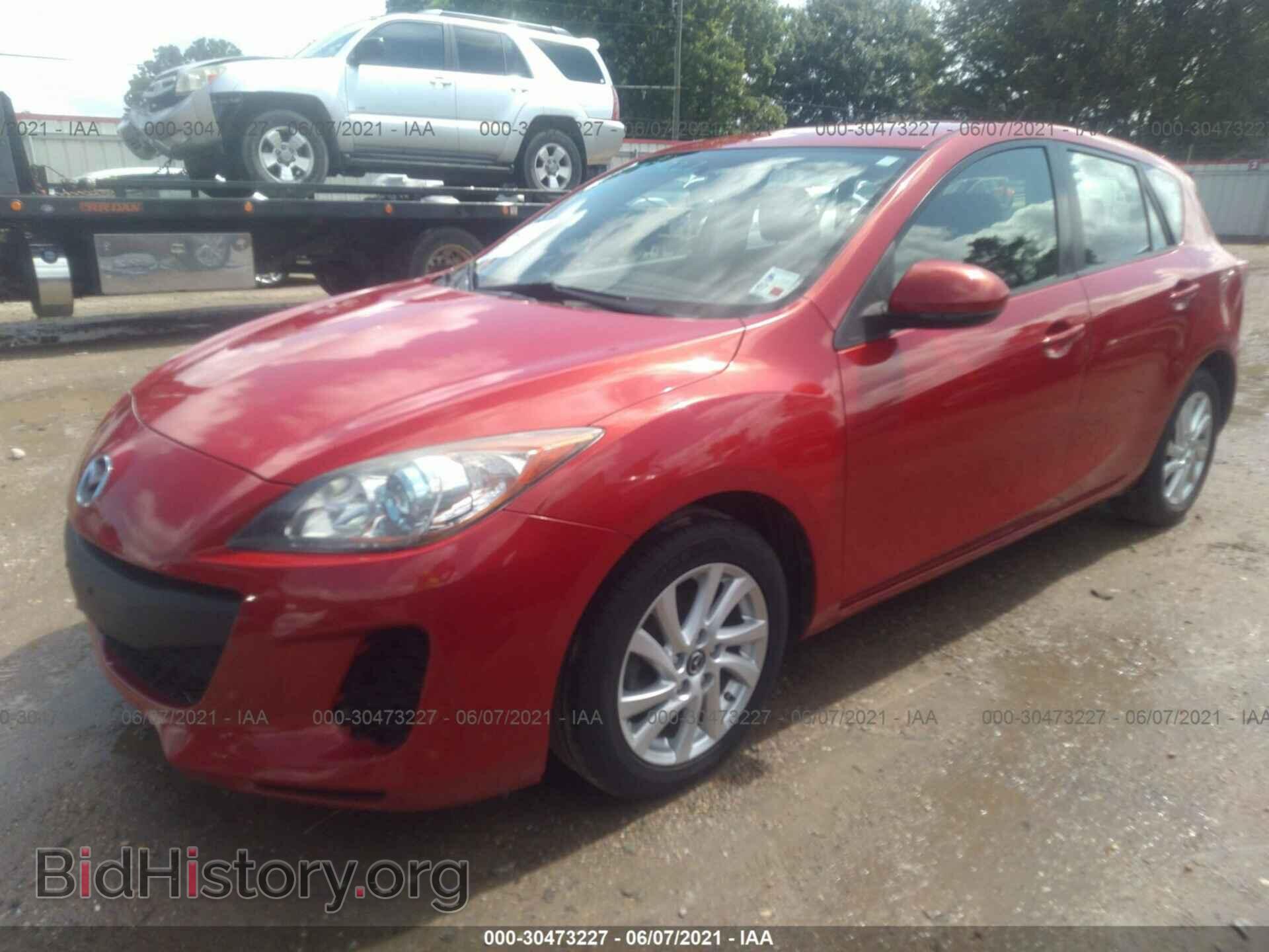 2013 MAZDA MAZDA3 - VIN: JM1BL1LP7D1808103 - Фото 2