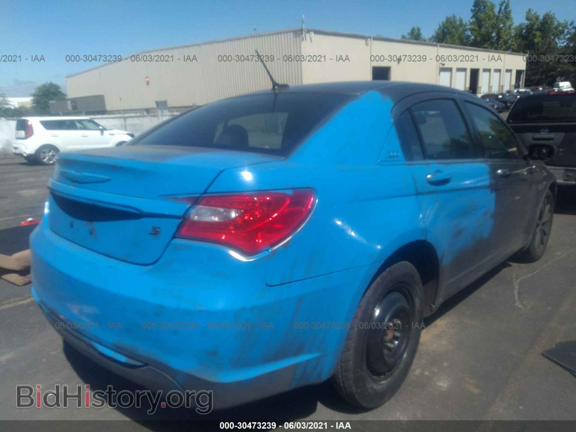 2013 CHRYSLER 200 - VIN: 1C3CCBBB2DN577849 - Фото 4