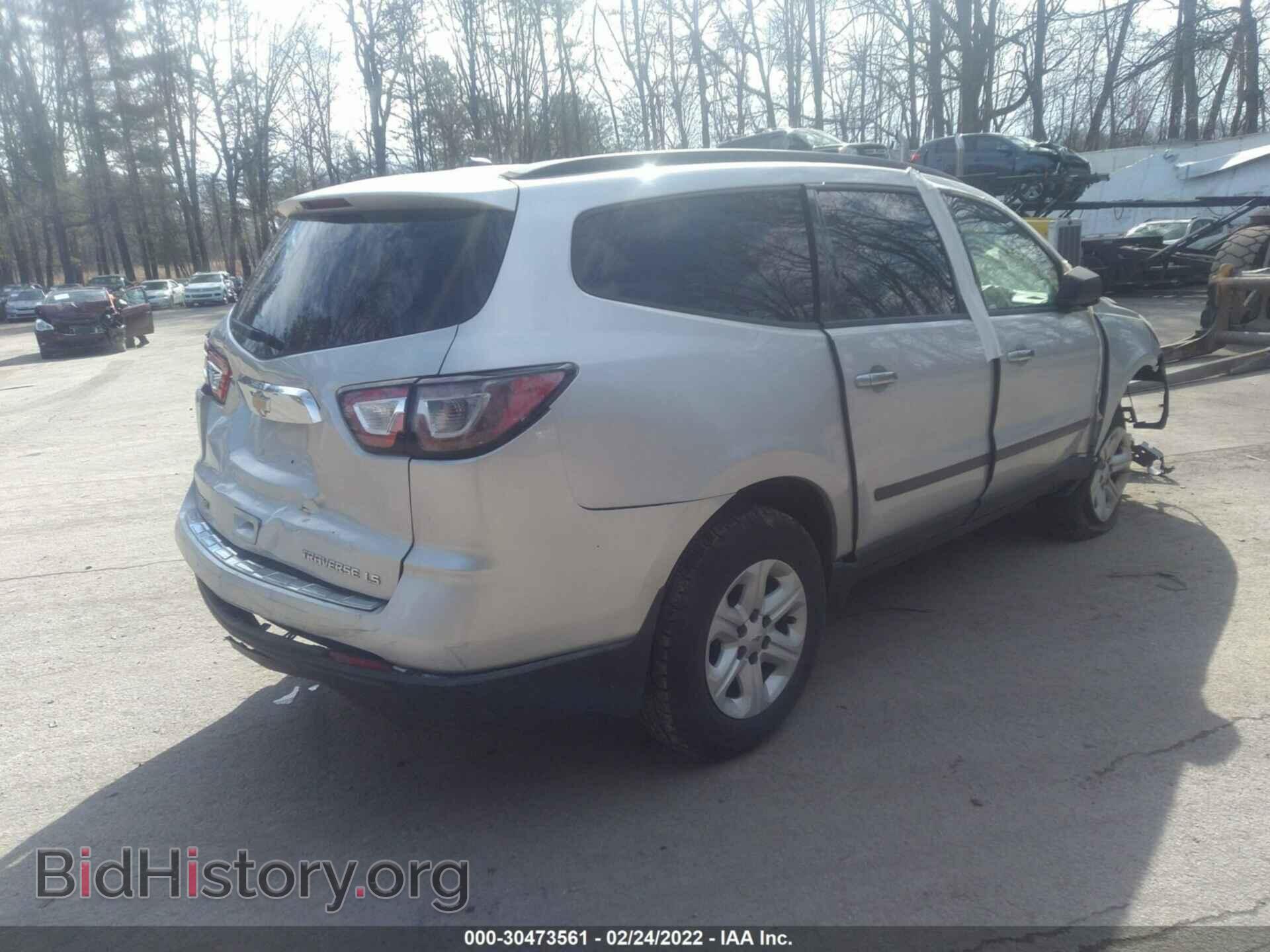 2015 CHEVROLET TRAVERSE - VIN: 1GNKRFKD7FJ137092 - Фото 4