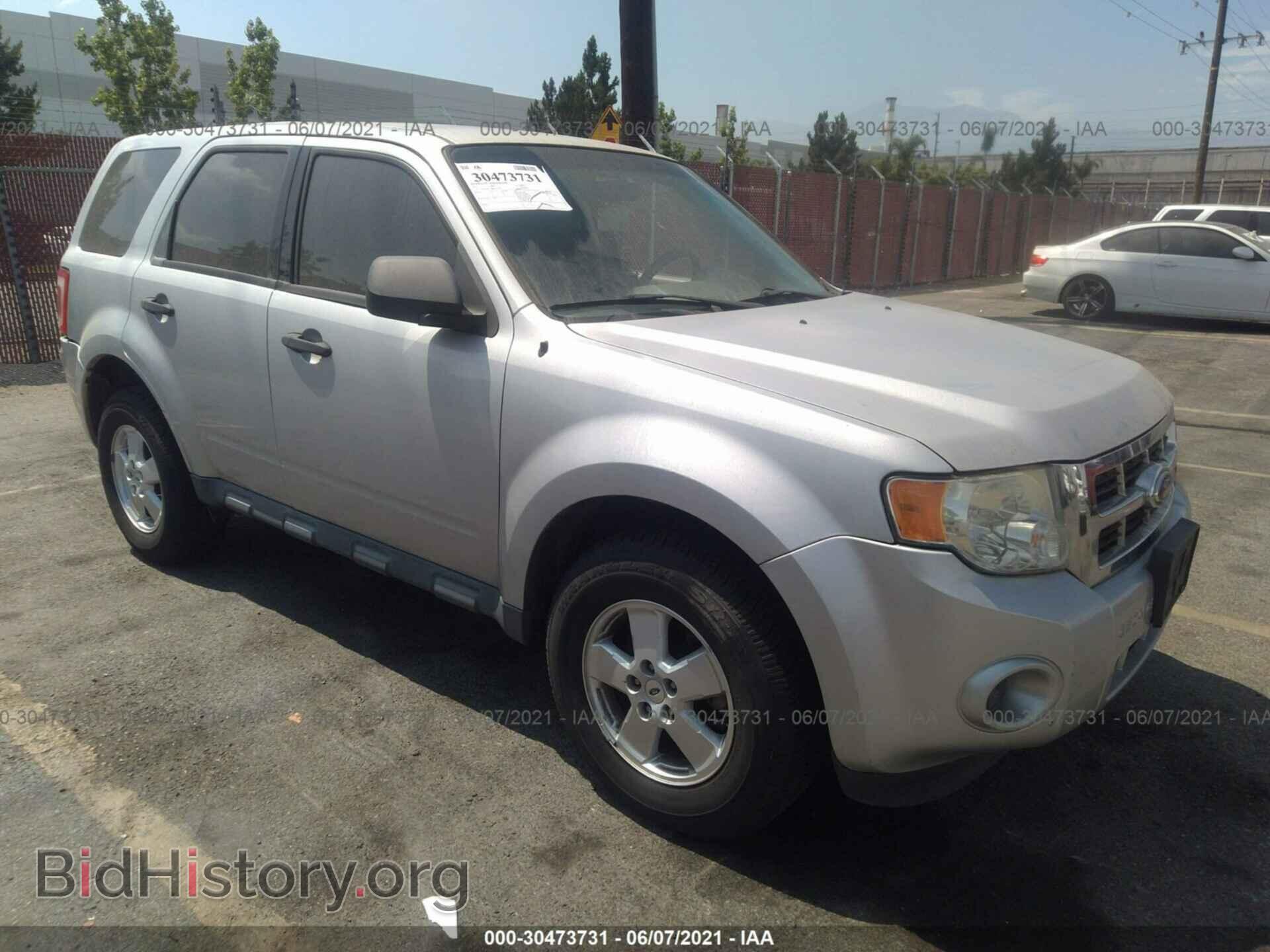 Фотография 1FMCU0C73BKC23730 - FORD ESCAPE 2011