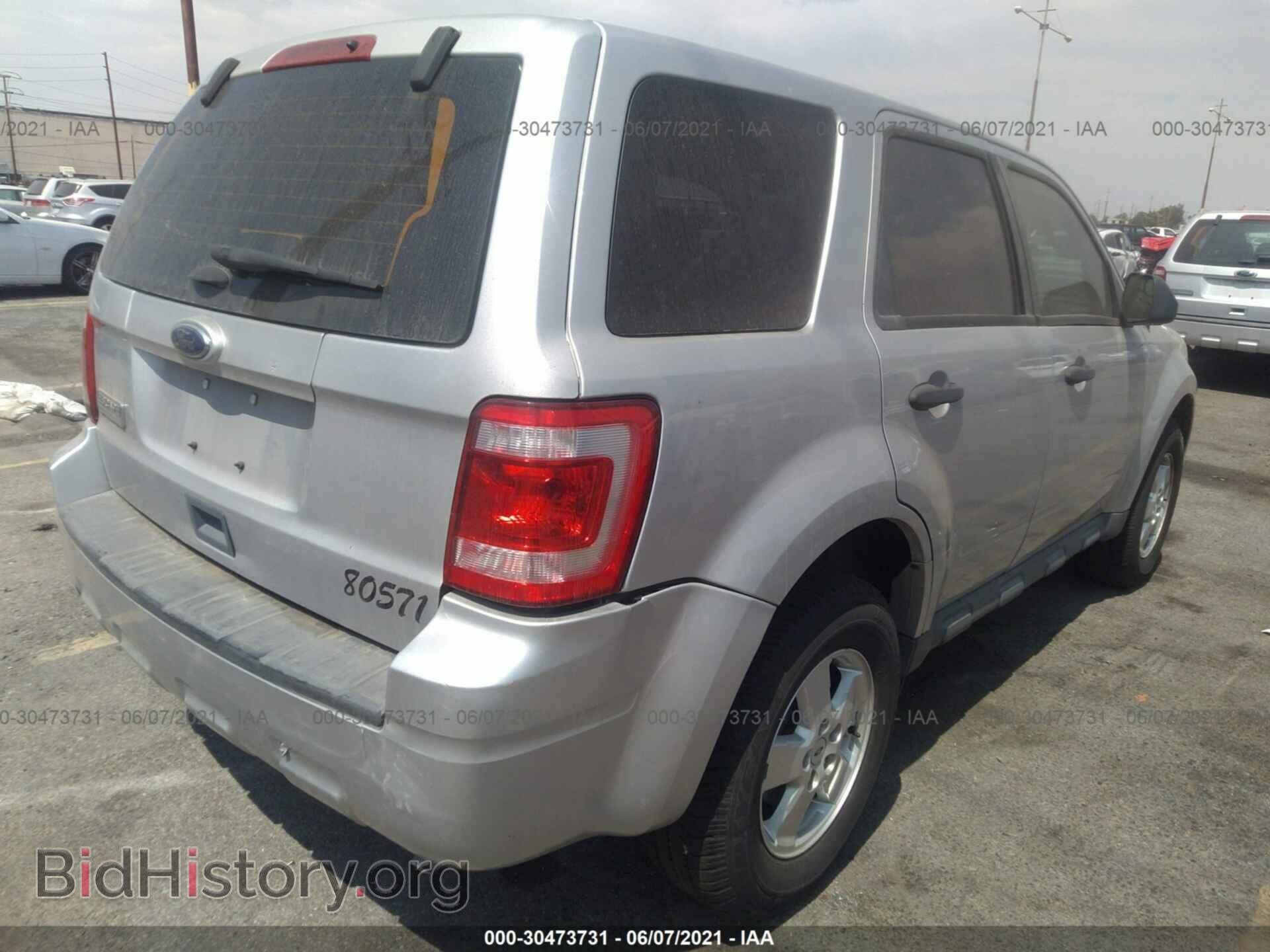2011 FORD ESCAPE - VIN: 1FMCU0C73BKC23730 - Фото 4