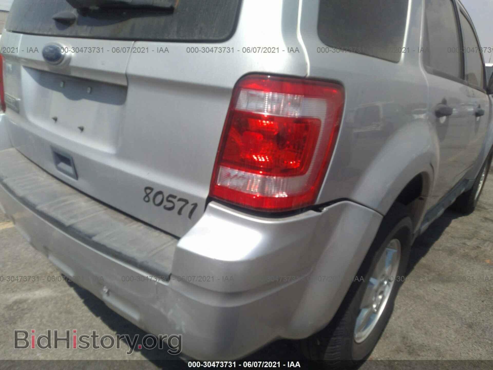2011 FORD ESCAPE - VIN: 1FMCU0C73BKC23730 - Фото 6