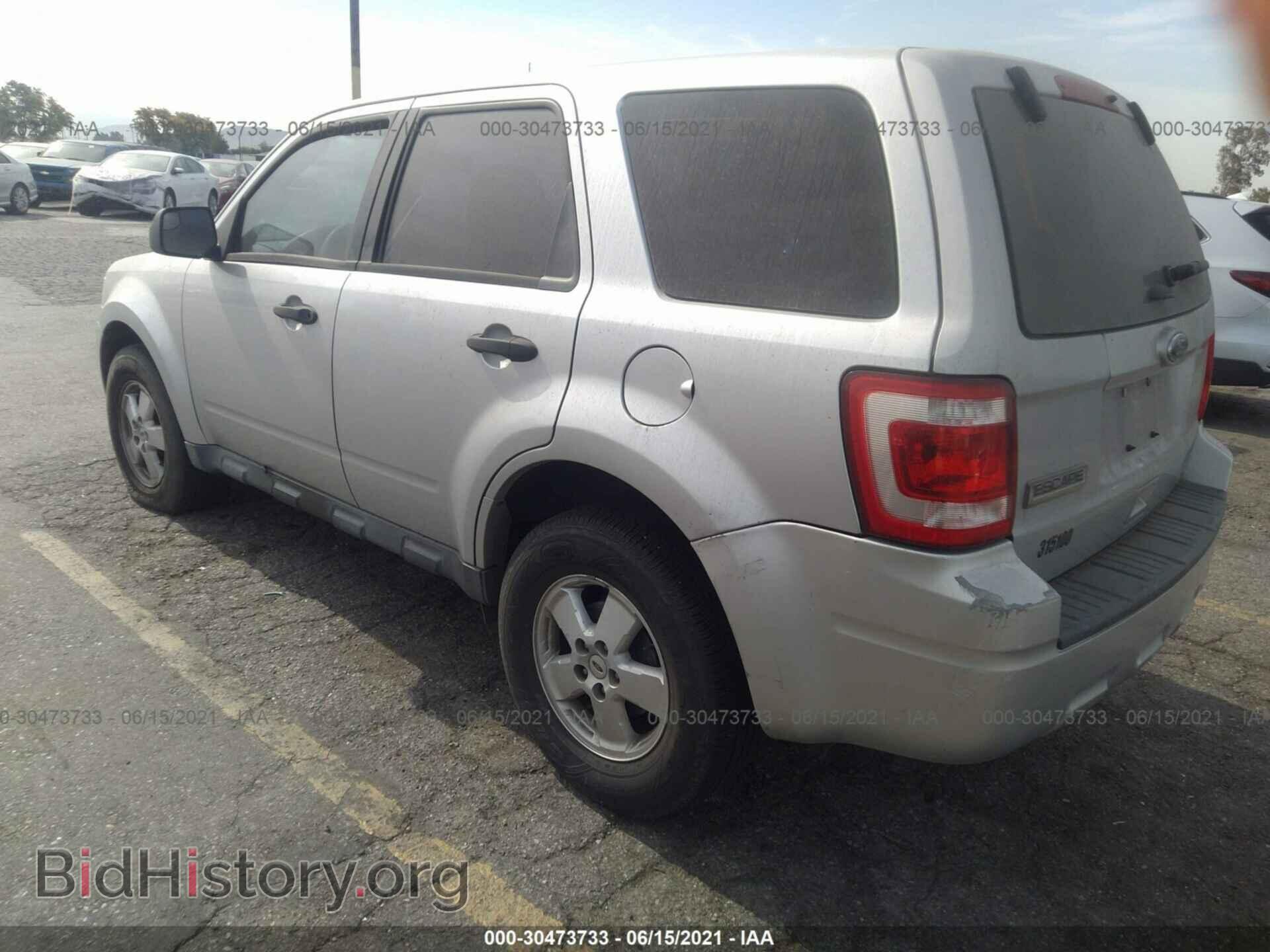 2011 FORD ESCAPE - VIN: 1FMCU0C76BKC23737 - Photo 3