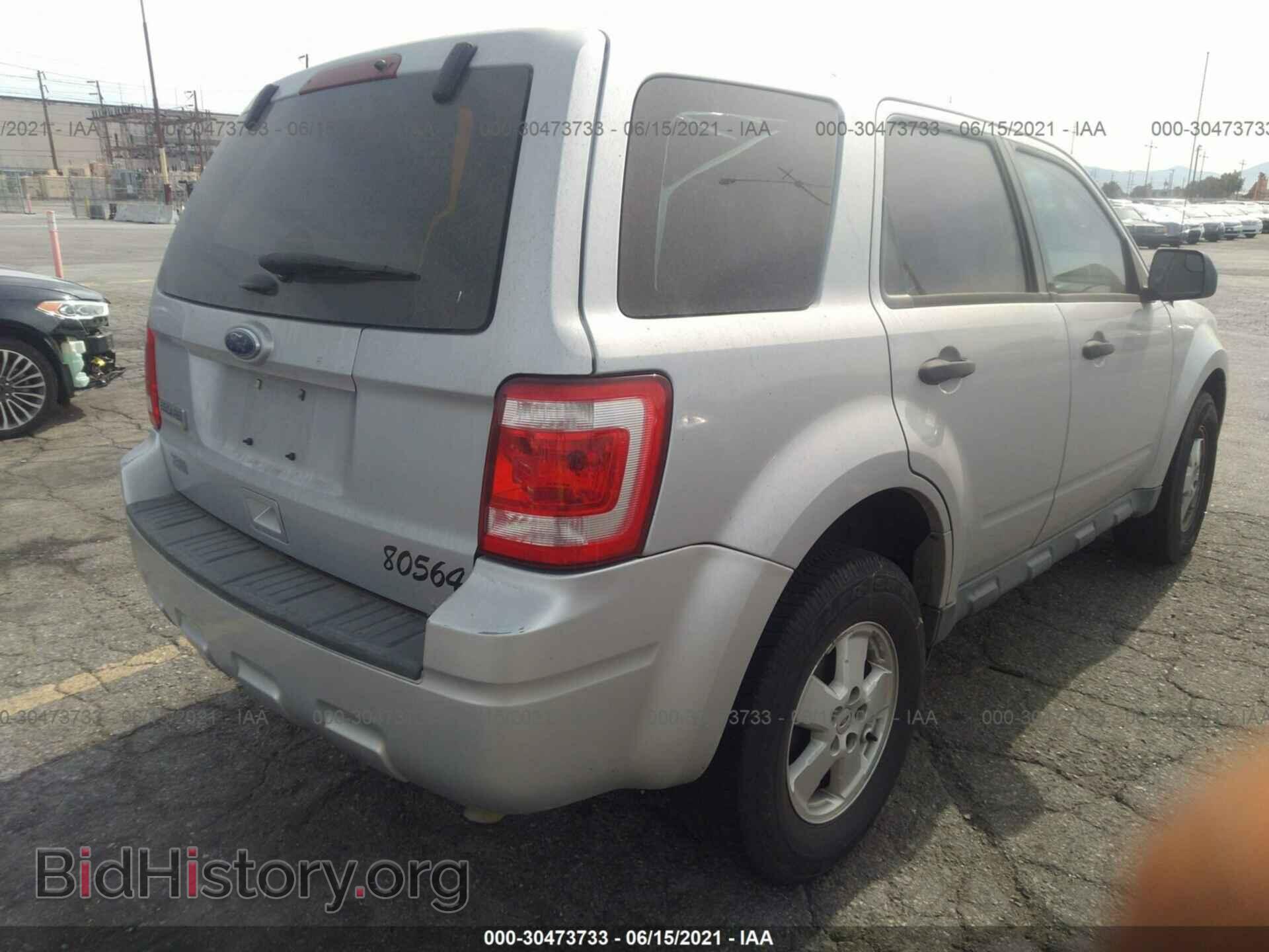 2011 FORD ESCAPE - VIN: 1FMCU0C76BKC23737 - Photo 4