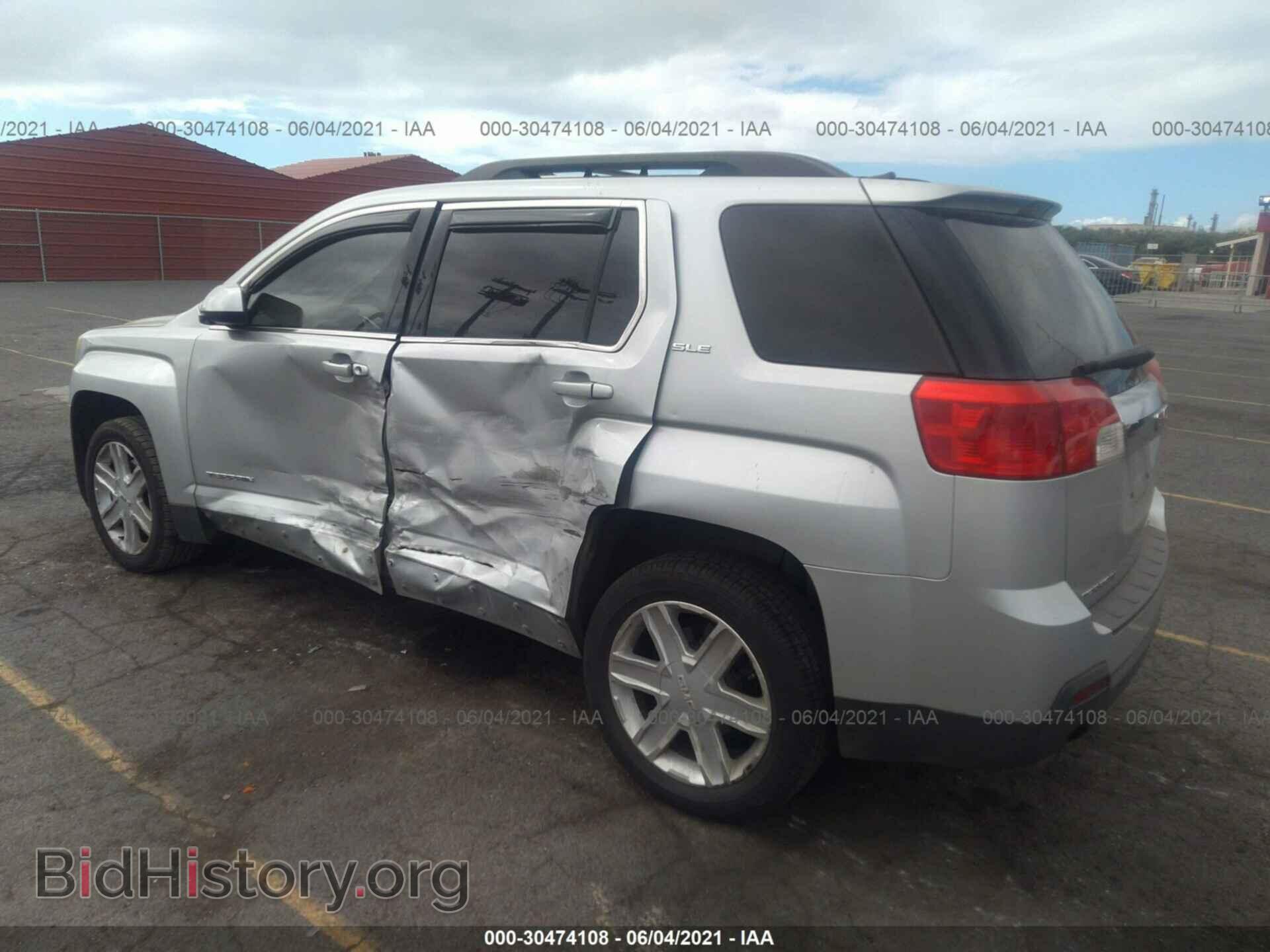 2011 GMC TERRAIN - VIN: 2CTFLTE58B6371381 - Фото 3