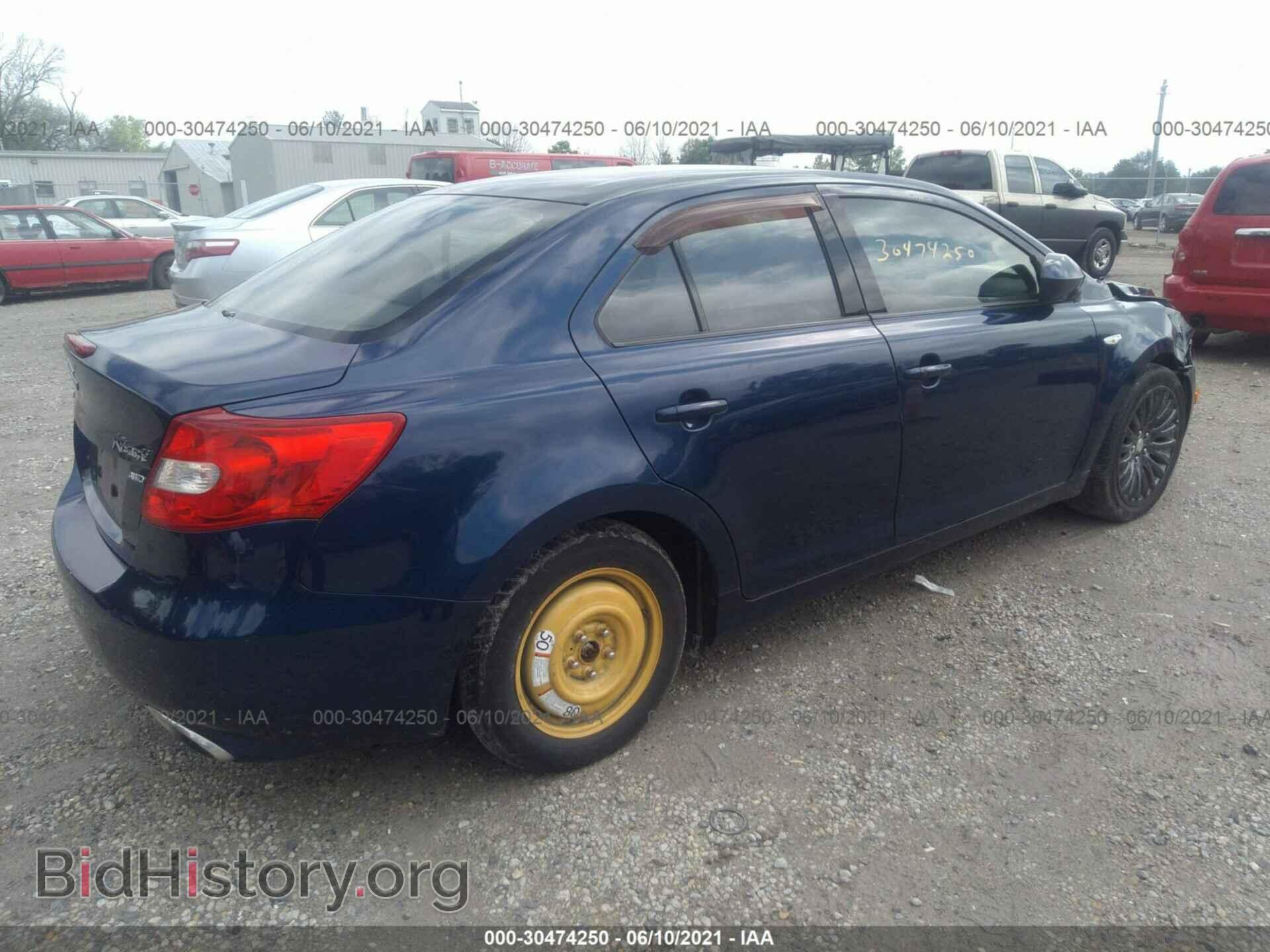 2011 SUZUKI KIZASHI - VIN: JS2RF9A32B6111156 - Photo 4