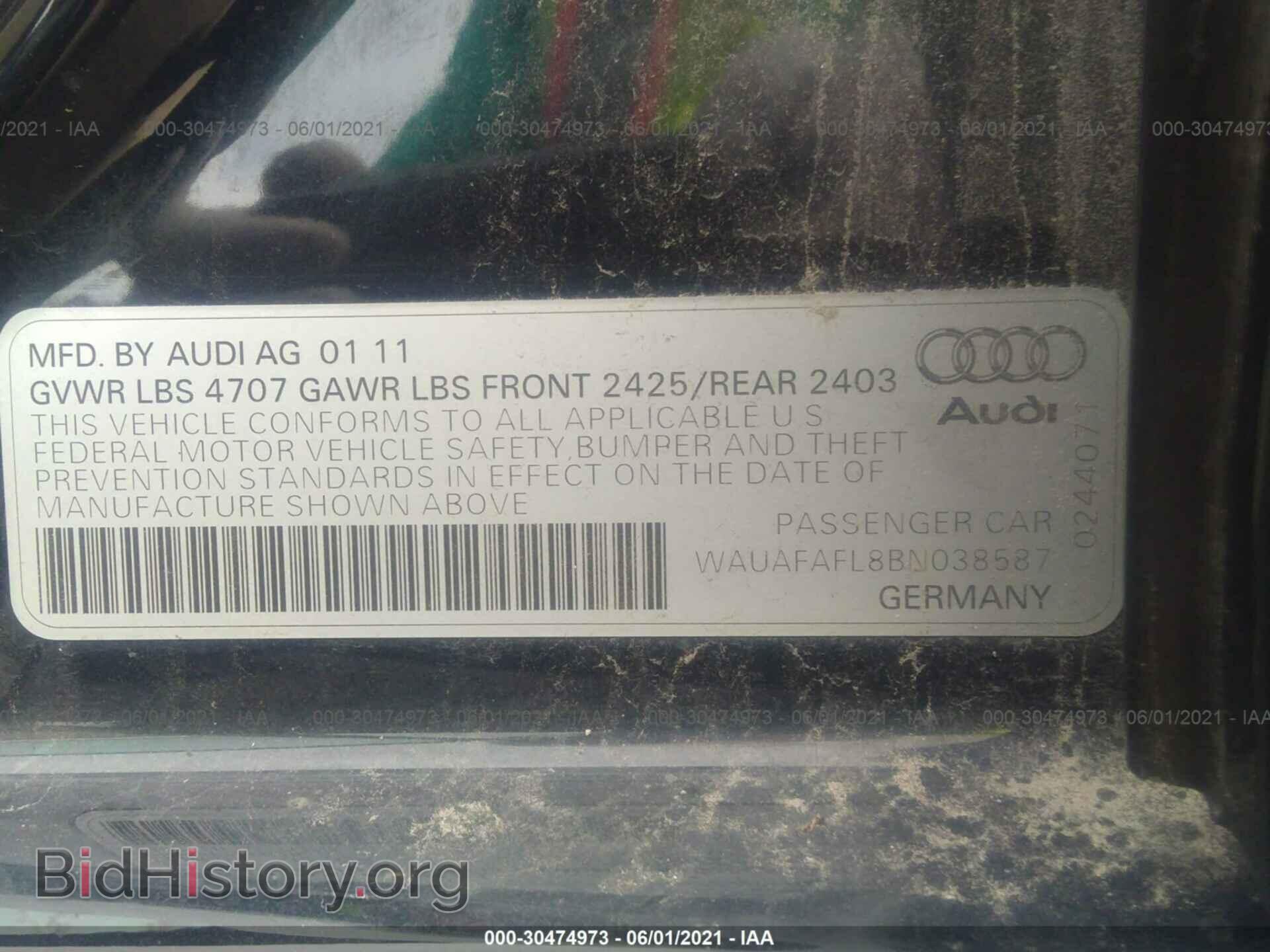 2011 AUDI A4 - VIN: WAUAFAFL8BN038587 - Фото 9