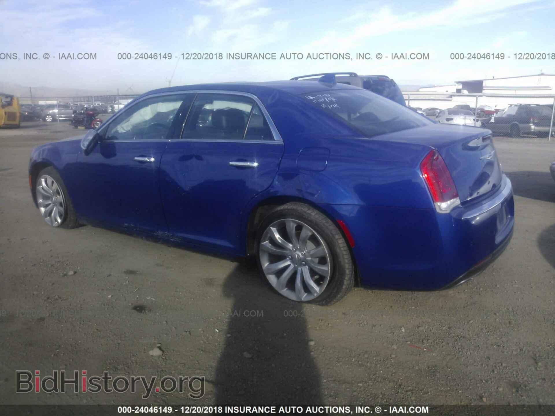 2018 CHRYSLER 300 - VIN: 2C3CCAEG7JH324466 - Фото 3