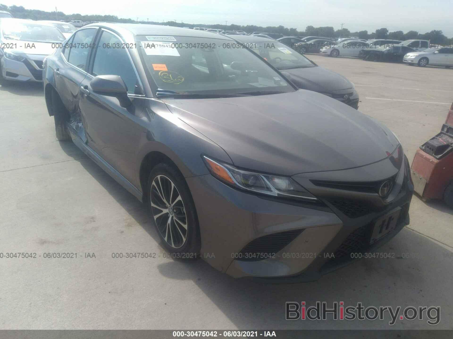 Photo 4T1G11AK3LU927908 - TOYOTA CAMRY 2020