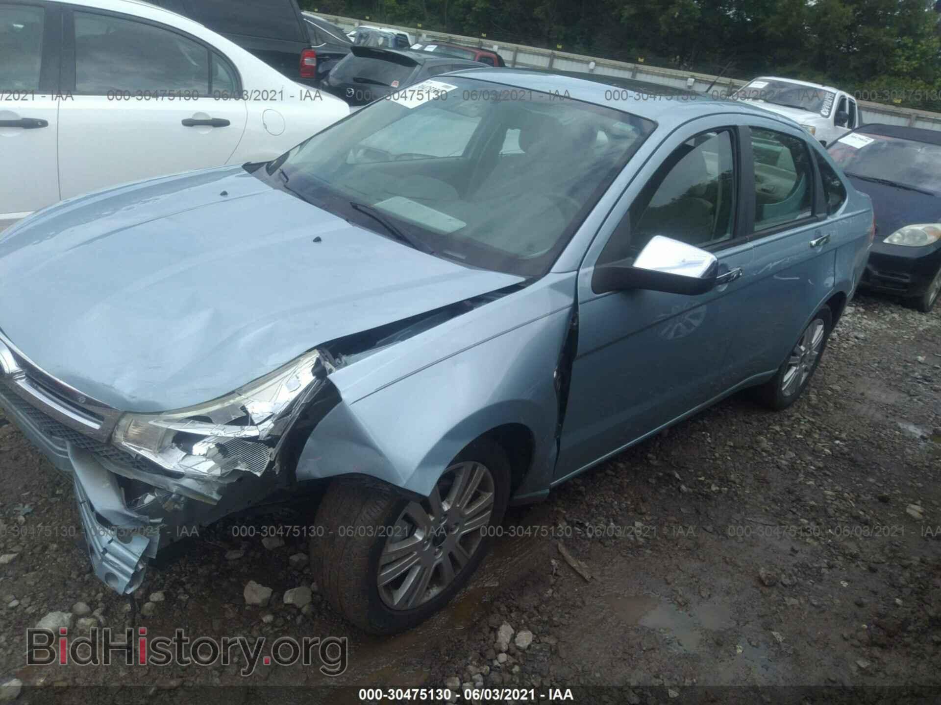 2008 FORD FOCUS - VIN: 1FAHP35N98W225150 - Фото 2