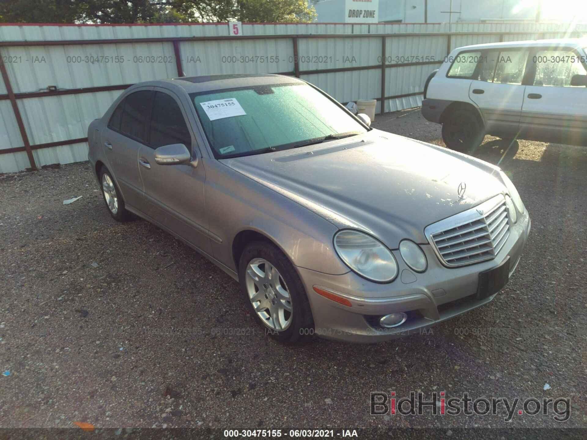 Photo WDBUF22X17B030594 - MERCEDES-BENZ E-CLASS 2007