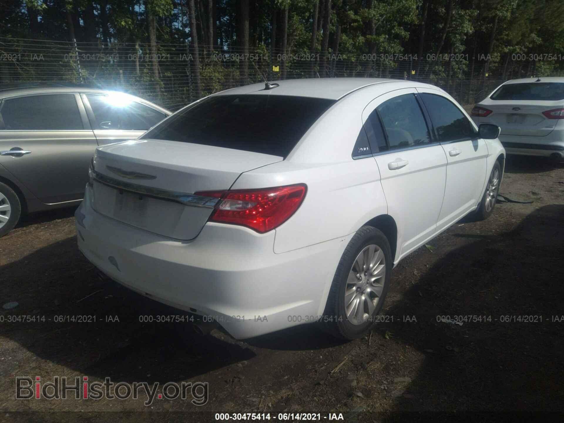 2013 CHRYSLER 200 - VIN: 1C3CCBAG0DN627340 - Photo 4