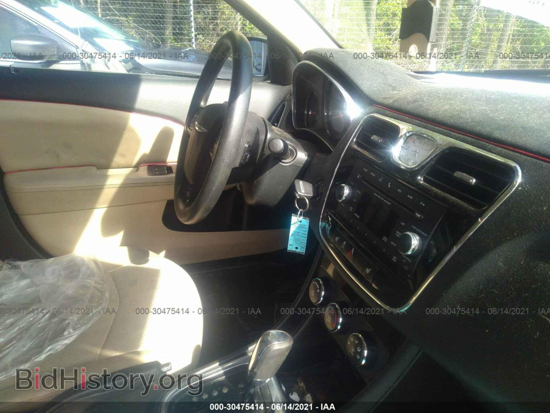 2013 CHRYSLER 200 - VIN: 1C3CCBAG0DN627340 - Photo 5