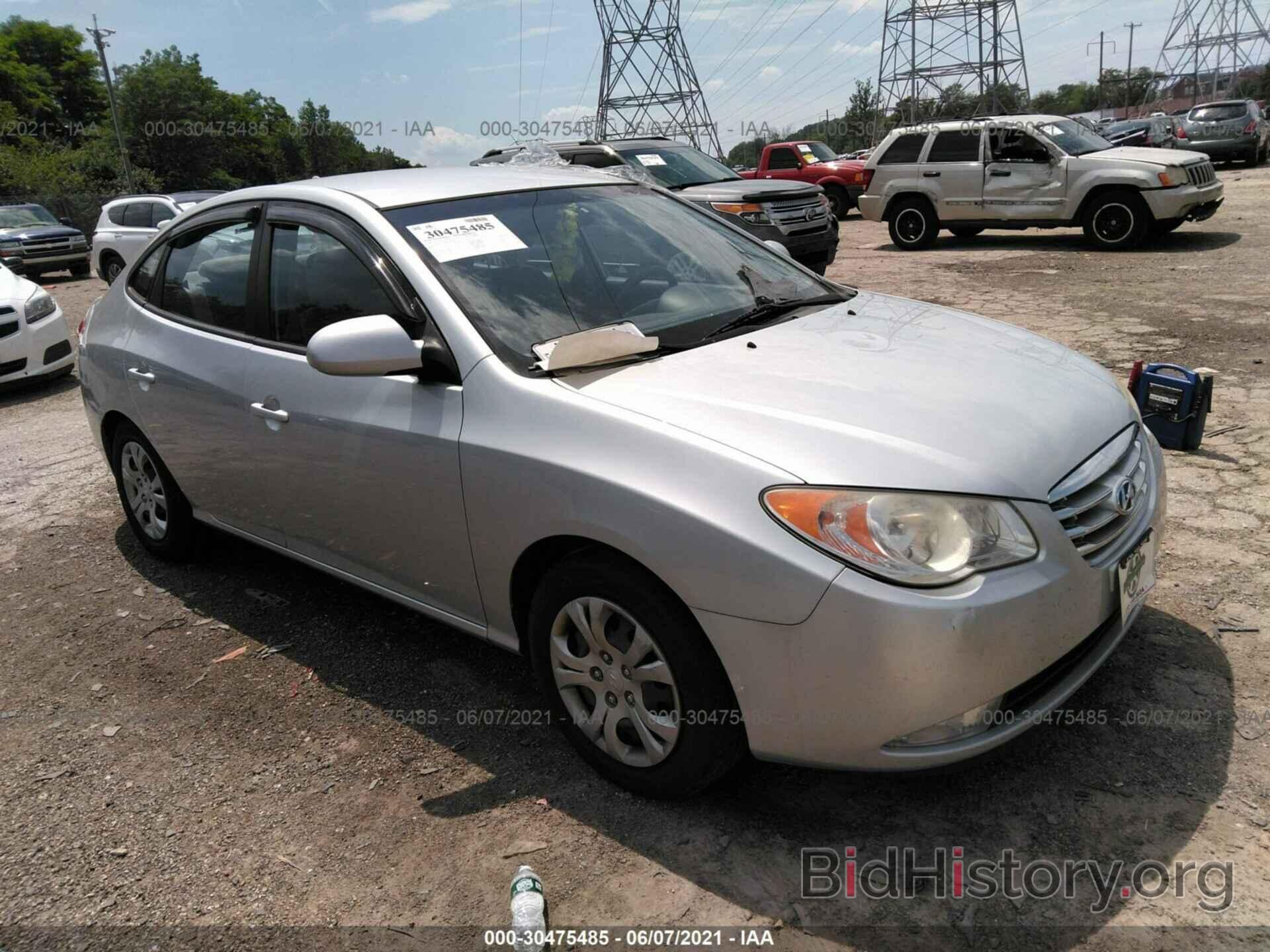 Photo KMHDU4AD6AU972769 - HYUNDAI ELANTRA 2010