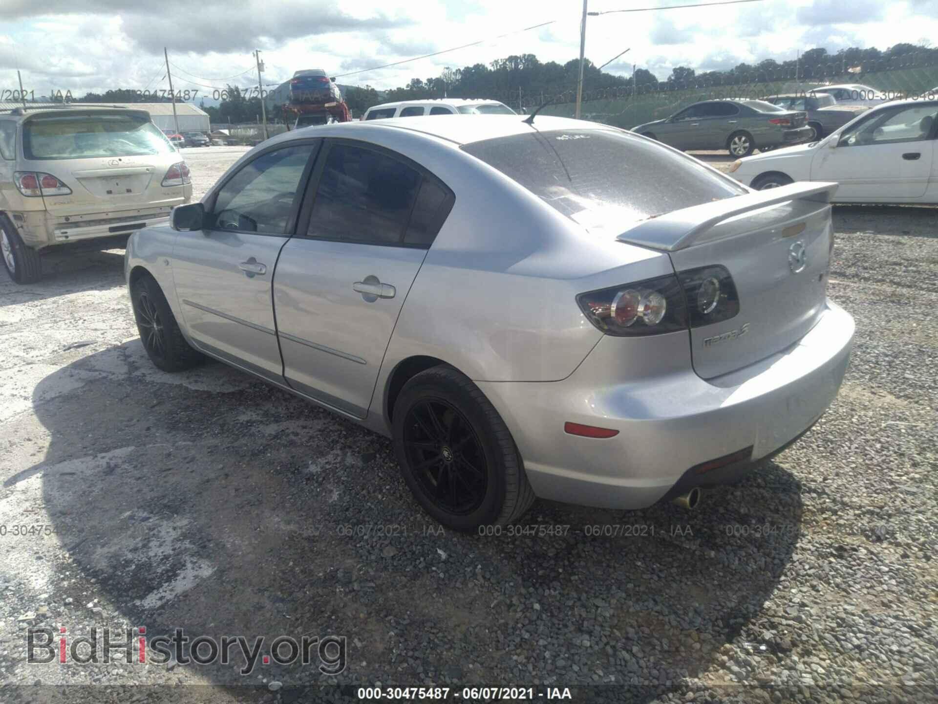 2007 MAZDA MAZDA3 - VIN: JM1BK12FX71620420 - Фото 3