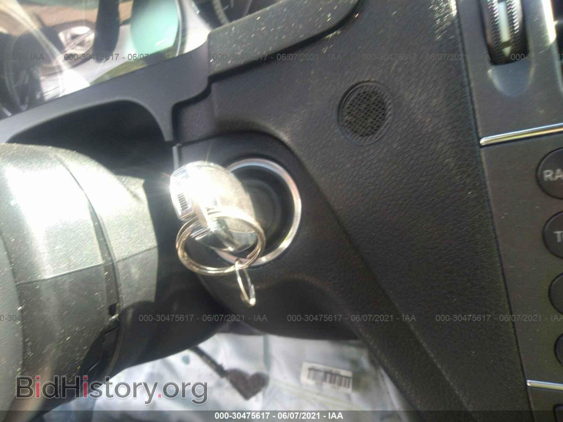 2011 MERCEDES-BENZ C-CLASS - VIN: WDDGF8BB3BR139215 - Фото 11