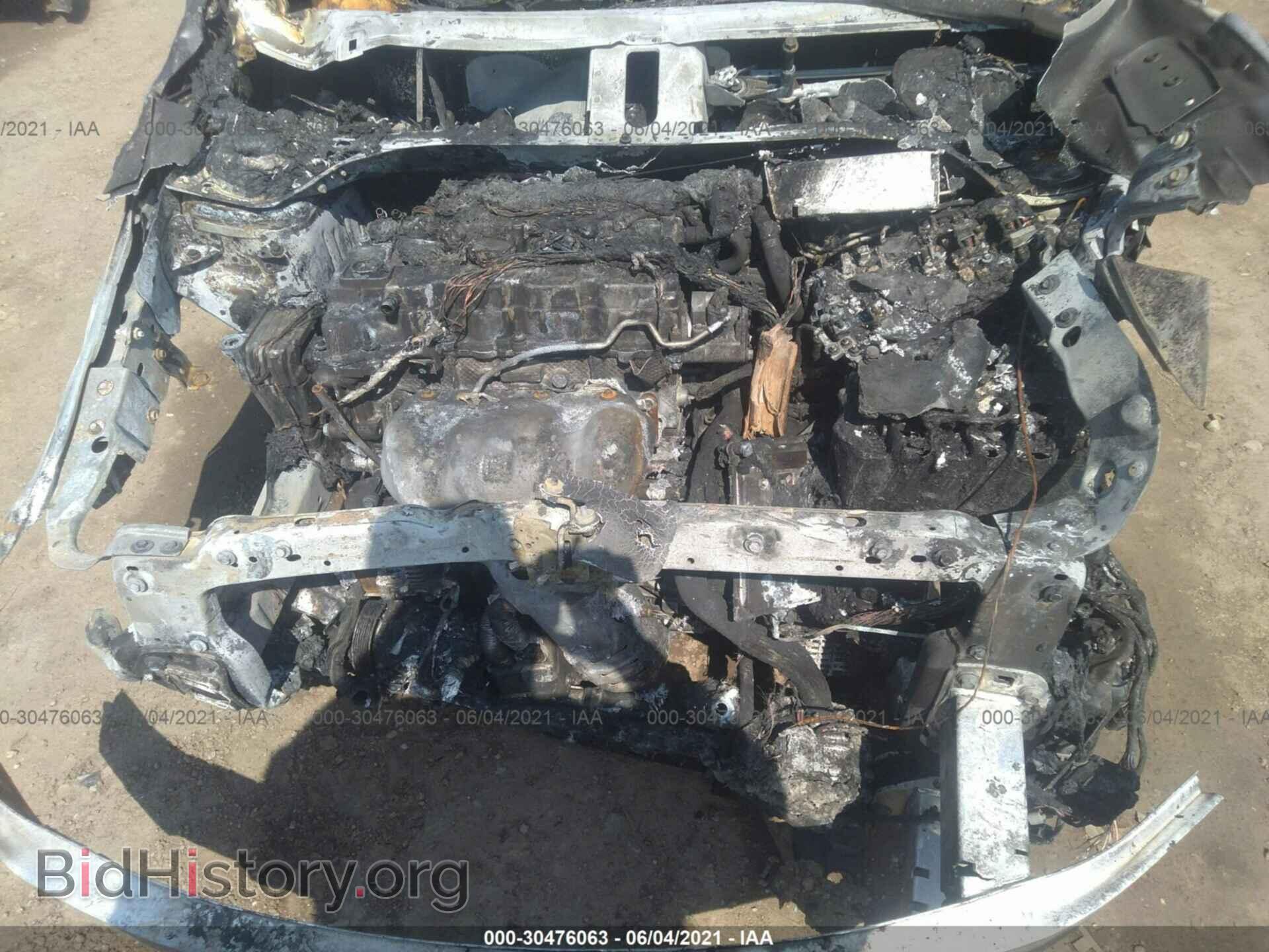 2016 CHRYSLER 200 - VIN: 1C3CCCAB5GN164786 - Фото 10