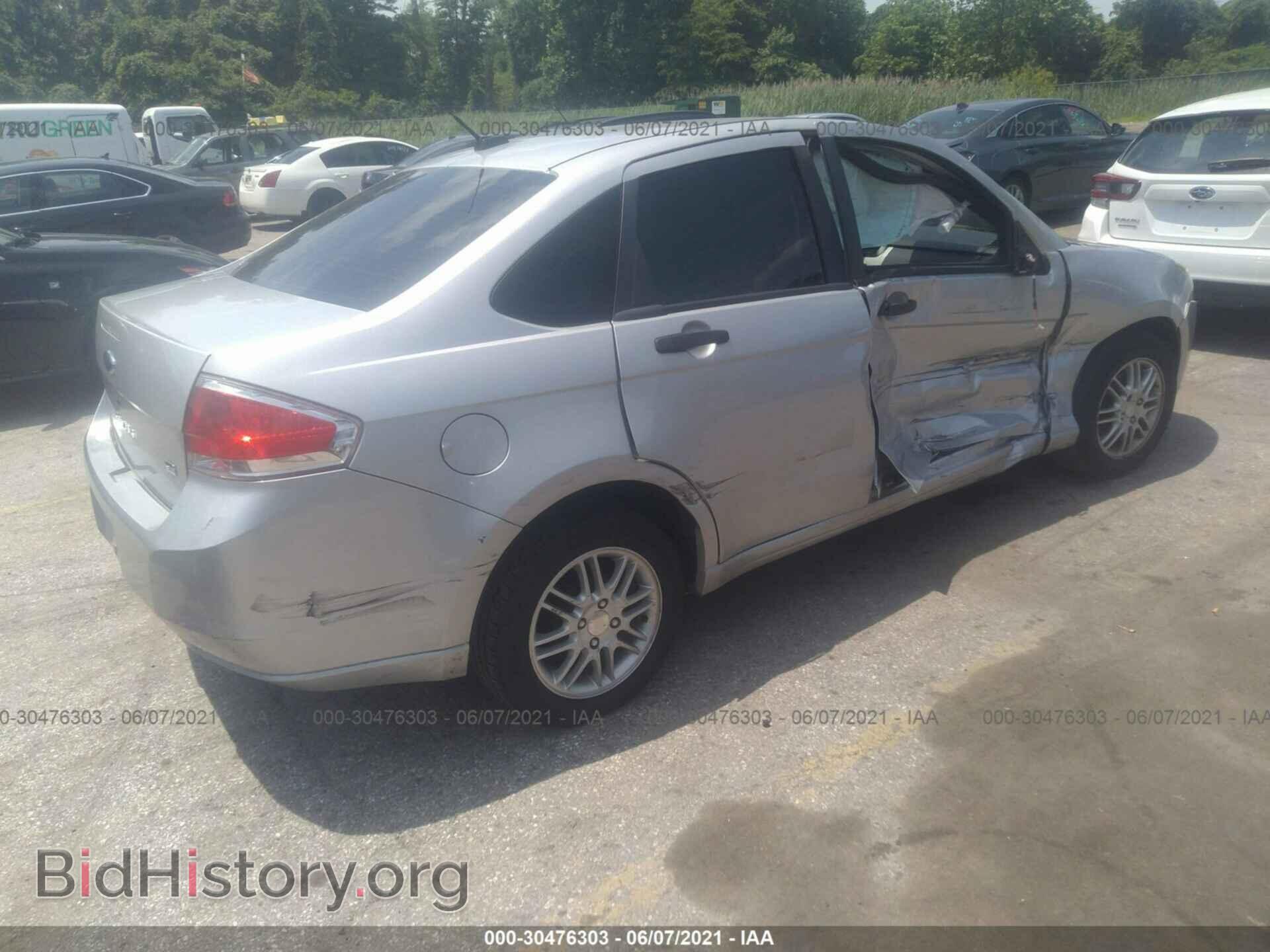 2009 FORD FOCUS - VIN: 1FAHP35N79W242501 - Фото 4