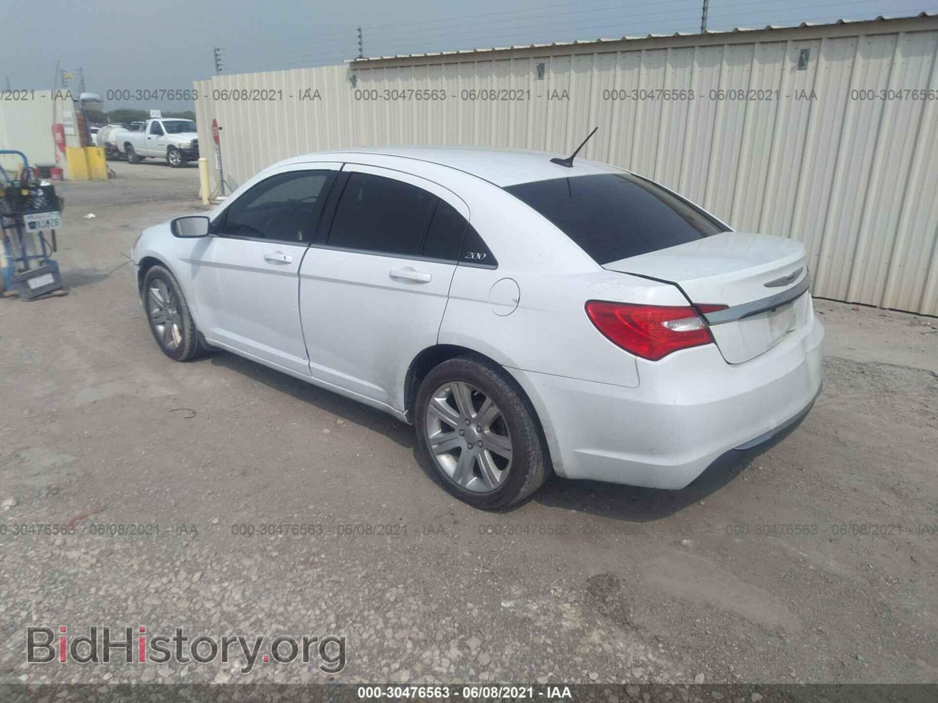2014 CHRYSLER 200 - VIN: 1C3CCBBB3EN185755 - Фото 3