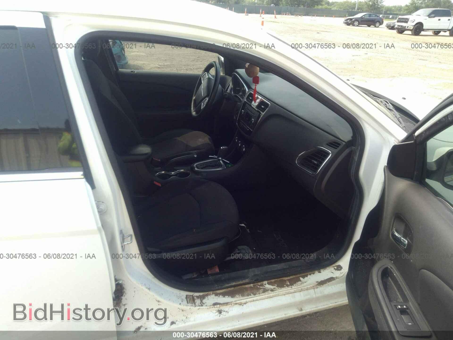2014 CHRYSLER 200 - VIN: 1C3CCBBB3EN185755 - Фото 5