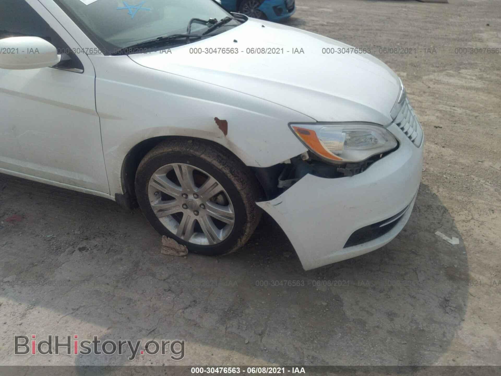 2014 CHRYSLER 200 - VIN: 1C3CCBBB3EN185755 - Фото 6